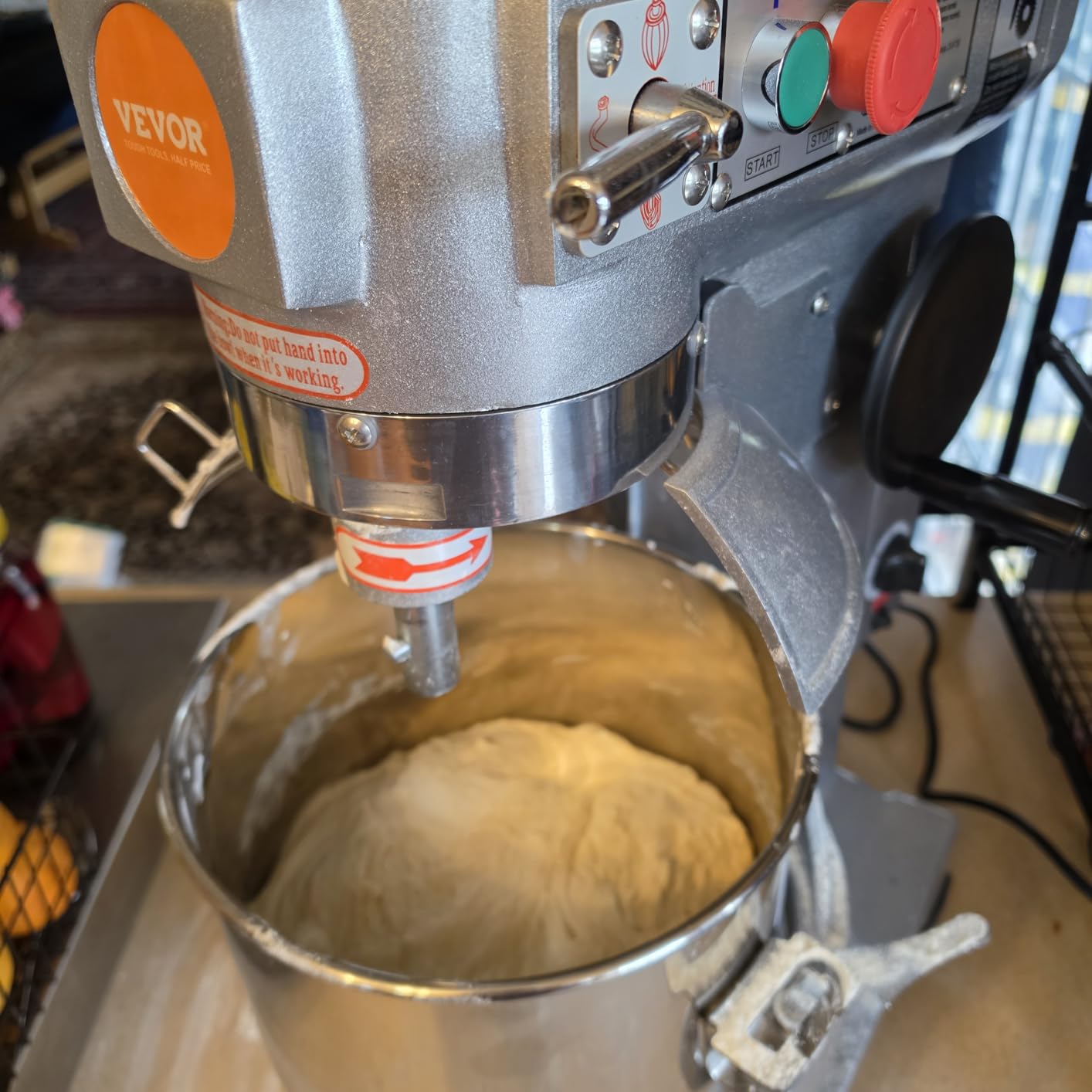 VEVOR Commercial Mixer, Commercial Food Mixer 10Qt Stainless Steel Bowl, 450W Commercial Stand Mixer with 3 Speeds Adjustable, Dough Hook Whisk Beater Included, Perfect for Bakery Pizzeria, Silver customer photo 1