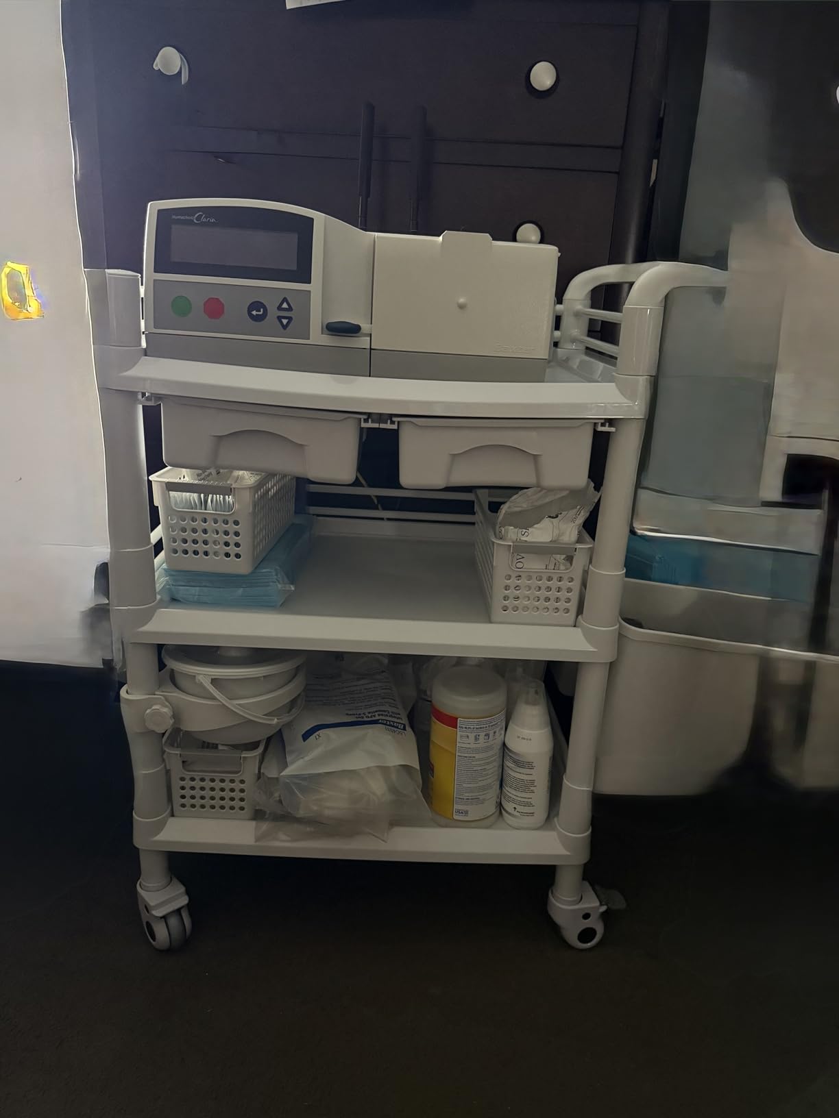 VEVOR Medical Mobile Trolley Cart with 2 Drawers & 3 Trash Cans, 3 Tiers Beauty Salon Rolling Trolley with 4 Silent Wheels & 2 Dirts Bucket & Bowl, Medical Utility Cart for Hospital Dental Clinic Lab customer photo 1