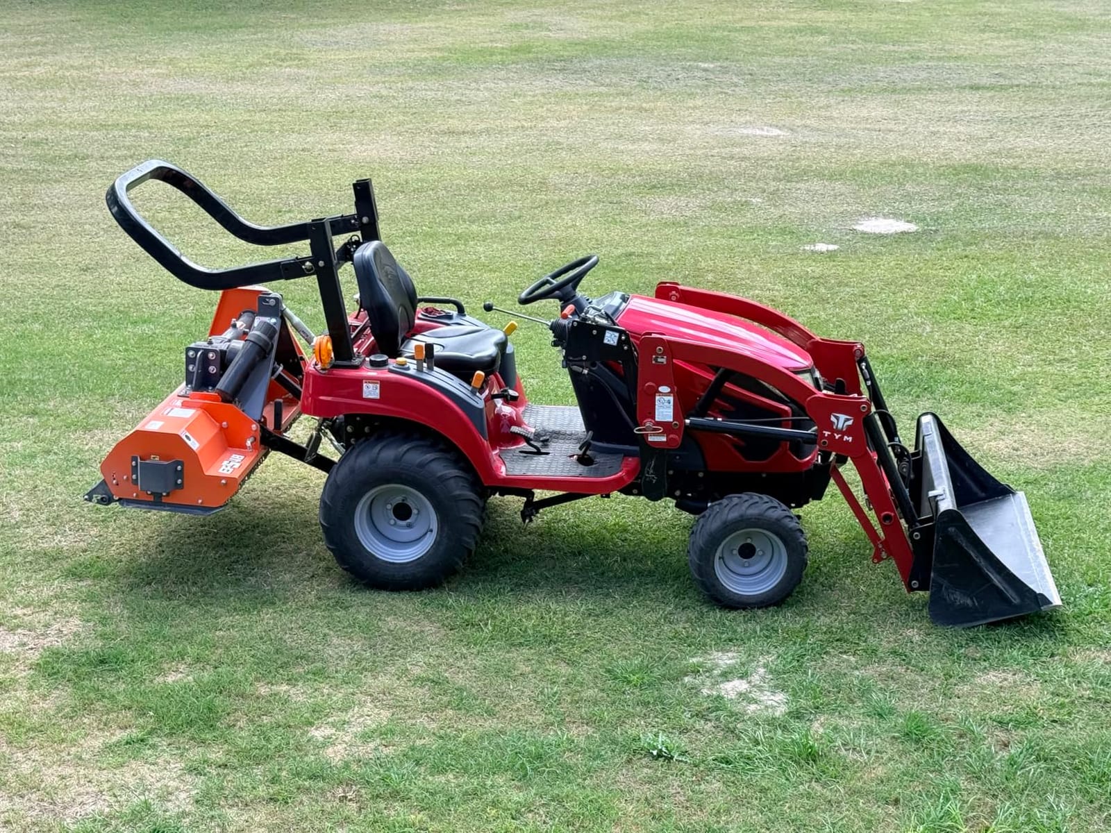 MechMaxx 60'' inch PTO Powered 3 Point Standard Duty Flail Mower for 15-35hp Tractor, NOT Suitable for Quick Hitch, Model EFS60 Orange customer photo 2