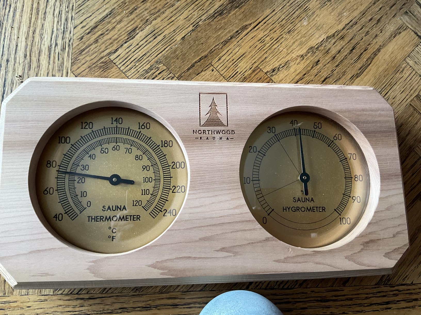 Sauna Accessories Kit - Handmade from Canadian Red Cedar Wood - Core Set (Bucket & Ladle, Thermometer & Hygrometer, Sand Timer, Aromatherapy Cup) customer photo 2
