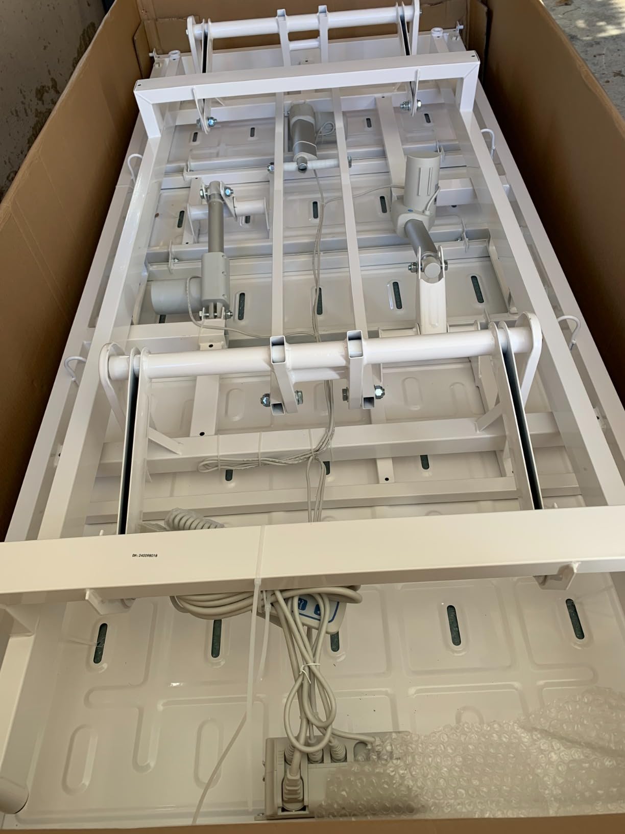 Real Relax Premium 3 Function Full Electric Hospital Bed (with Mattress & IV Pole), Premium Medical Hospital Beds, with Locking Casters, Motor, 530LBS Loading, Includes Sheets (2X) customer photo 2