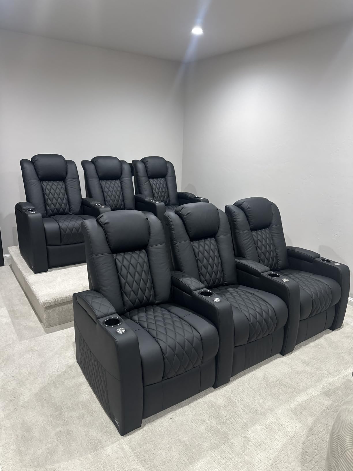 comfiroom Top-Grain Leather Home Theater Seating, Dual-Motor Power Recliner, Classic Series Black Row of 3 customer photo 1