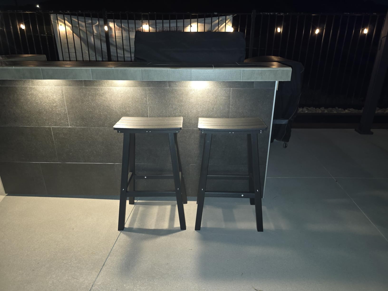nalone 29 Inch Outdoor Bar Stools Set of 2, HDPE Bar Chairs with Footrest, Weather Resistant Barstool Outside Stools for Bars, Kitchen Counter, Balcony (Black, 29'' Barstools Set of 2) customer photo 1
