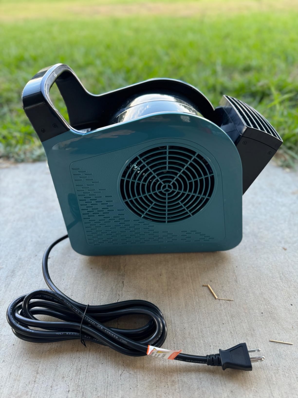 Air Mover Blower Fan - Carpet Dryer for Cooling, Drying and Ventilating, 355CFM Powerful Floor Fans for Home and Garage with 3 Speeds, High Velocity Utility Fan with 2 Outlets, 130W, Blue customer photo 1