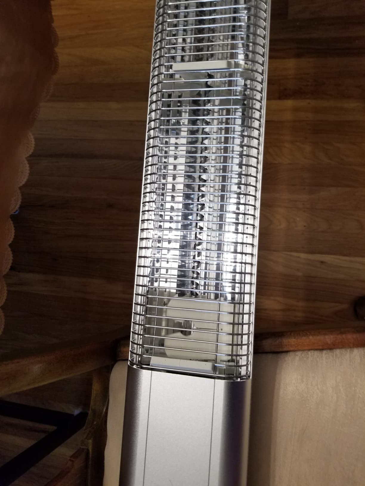 SereneLife Outdoor Electric Patio Heater - 900W Infrared Heater with Remote, Aluminum Reflector, Waterproof Design, IP65 Approved, Quiet Operation, Standing Porch Heater for Patio & Backyard customer photo 1