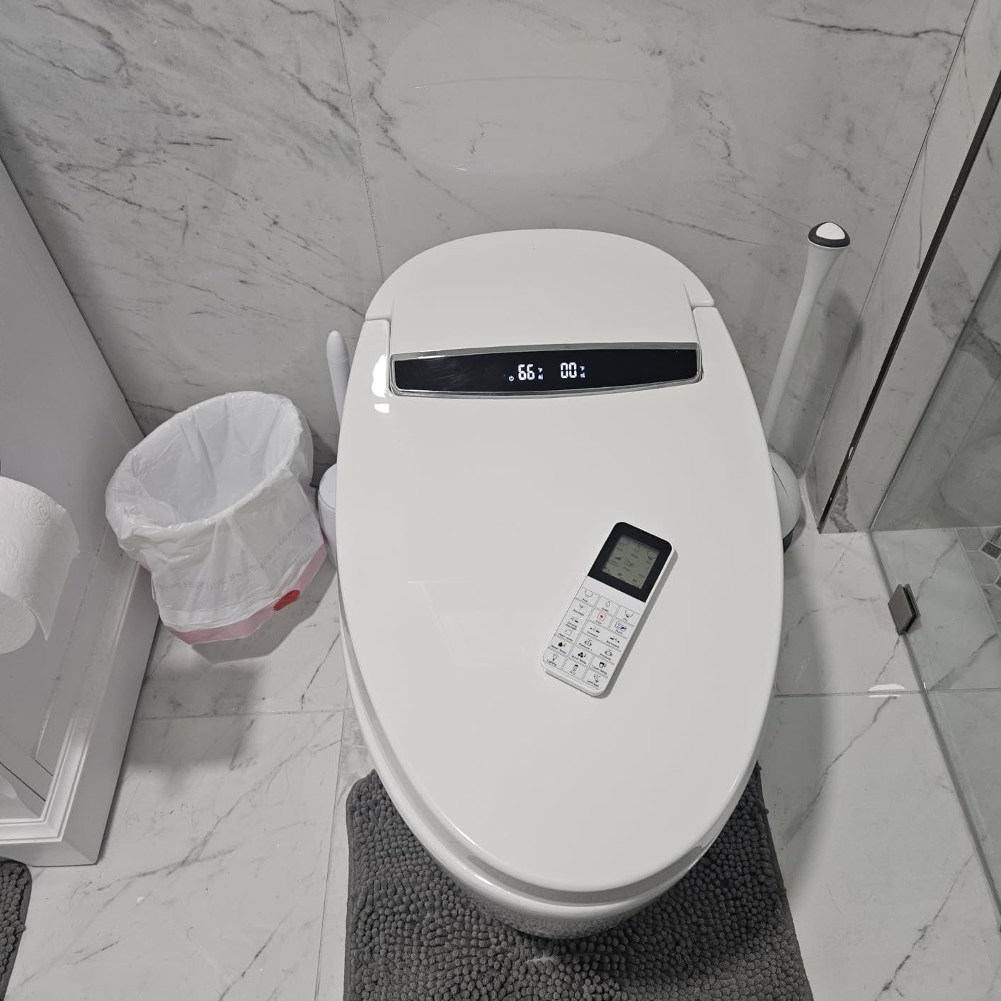 LOUPUSUO Smart Toilet with Bidet Built In with Warm Water Sprayer and Dryer customer photo 1