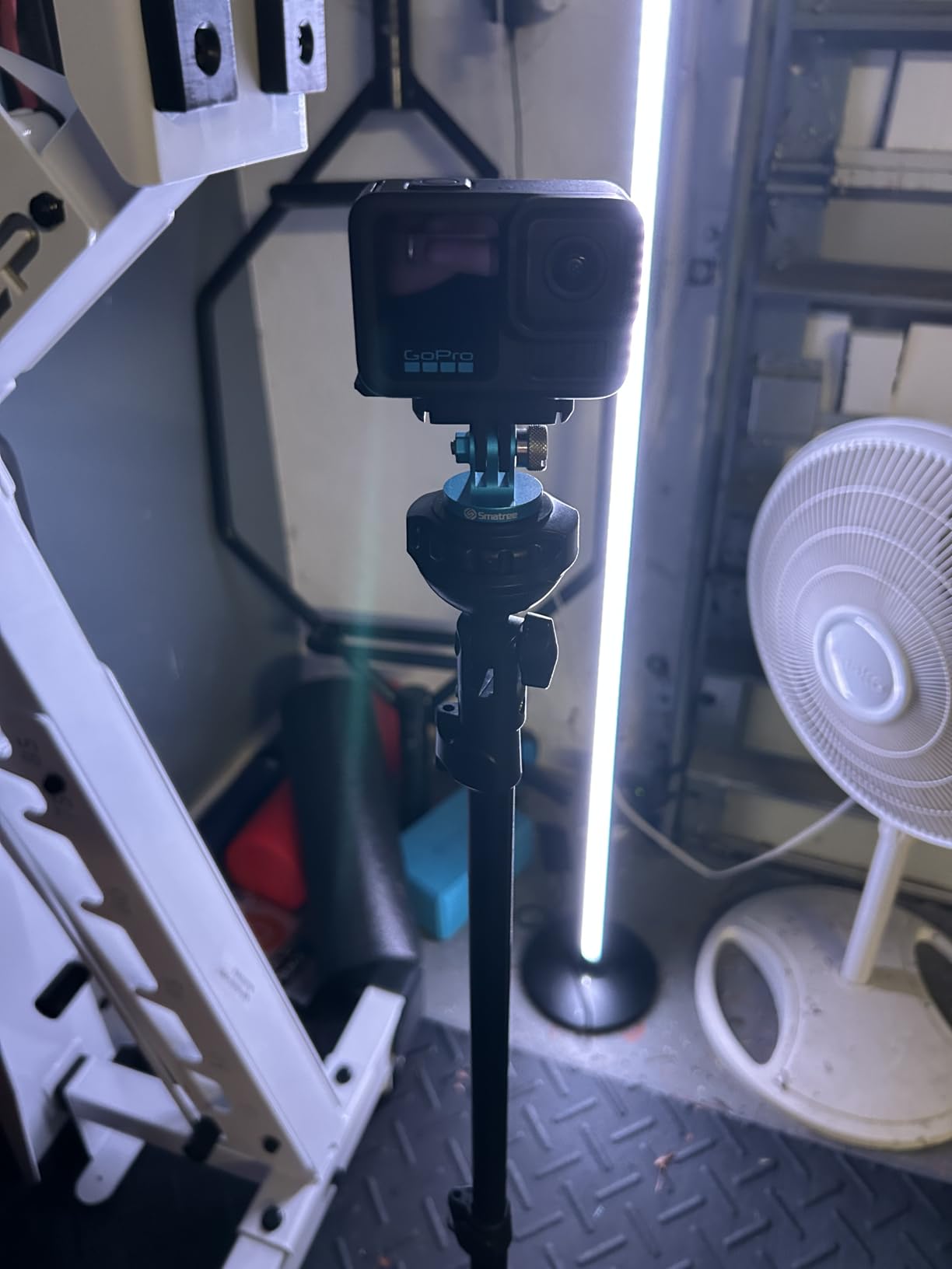 GoPro Magnetic Latch Mount (HERO13) - Official GoPro Accessory (AEMAG-001) customer photo 1