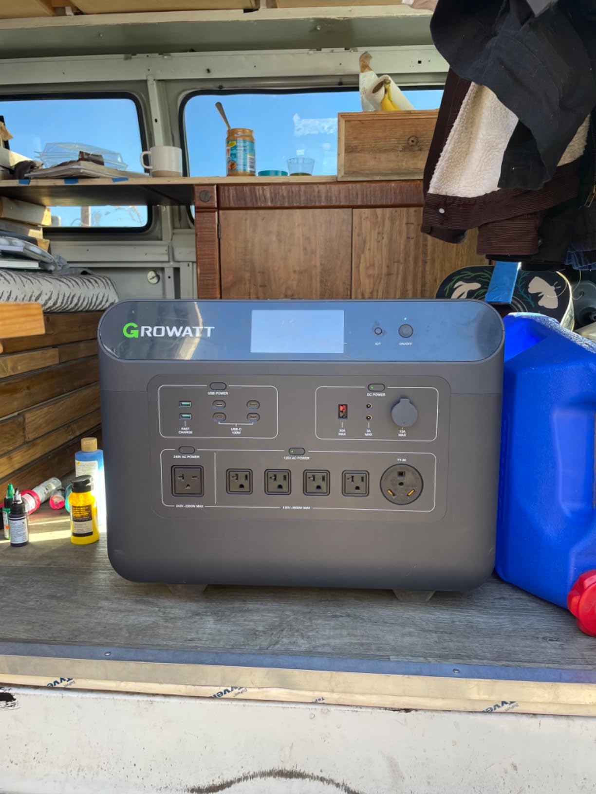 GROWATT HELIOS 3600 Portable Power Station, 3600Wh LFP Solar Generator | Expandable up to 36kWh capacity, 240V/7200W AC Output. Delivers steady electric power for whole house backup emergency use customer photo 1