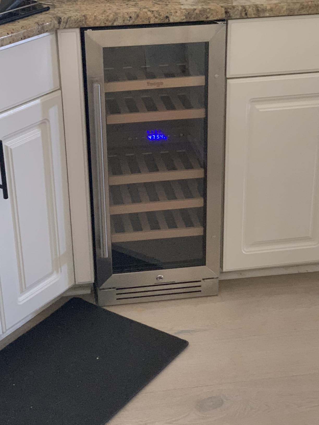 Yeego Wine Fridge Cooler - 15 Inch Dual Zone Wine Fridge Hold 28 Bottles, 40-65°F Wine Refrigerator Glass Door, Built in, Freestanding Under Counter Fridge for Beer Soda Drink Home Bar Office customer photo 1