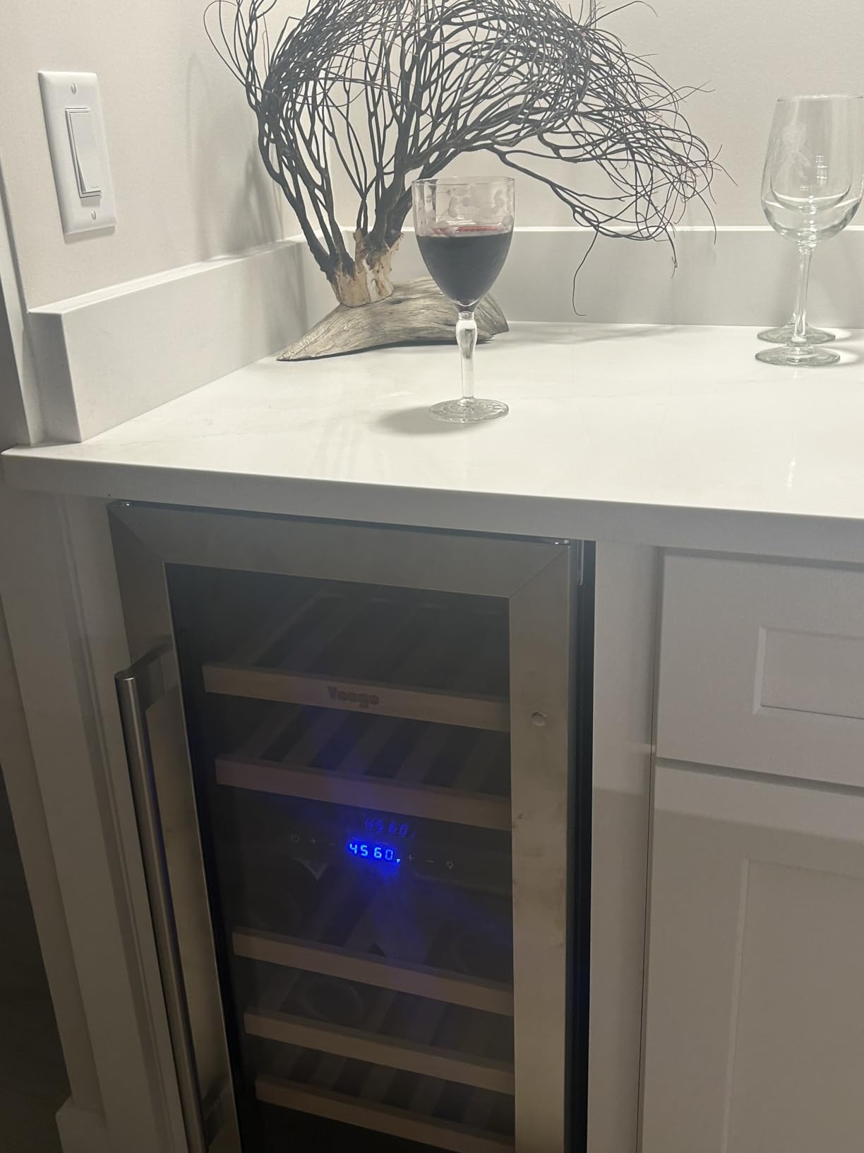 Yeego Wine Fridge Cooler - 15 Inch Dual Zone Wine Fridge Hold 28 Bottles, 40-65°F Wine Refrigerator Glass Door, Built in, Freestanding Under Counter Fridge for Beer Soda Drink Home Bar Office customer photo 2