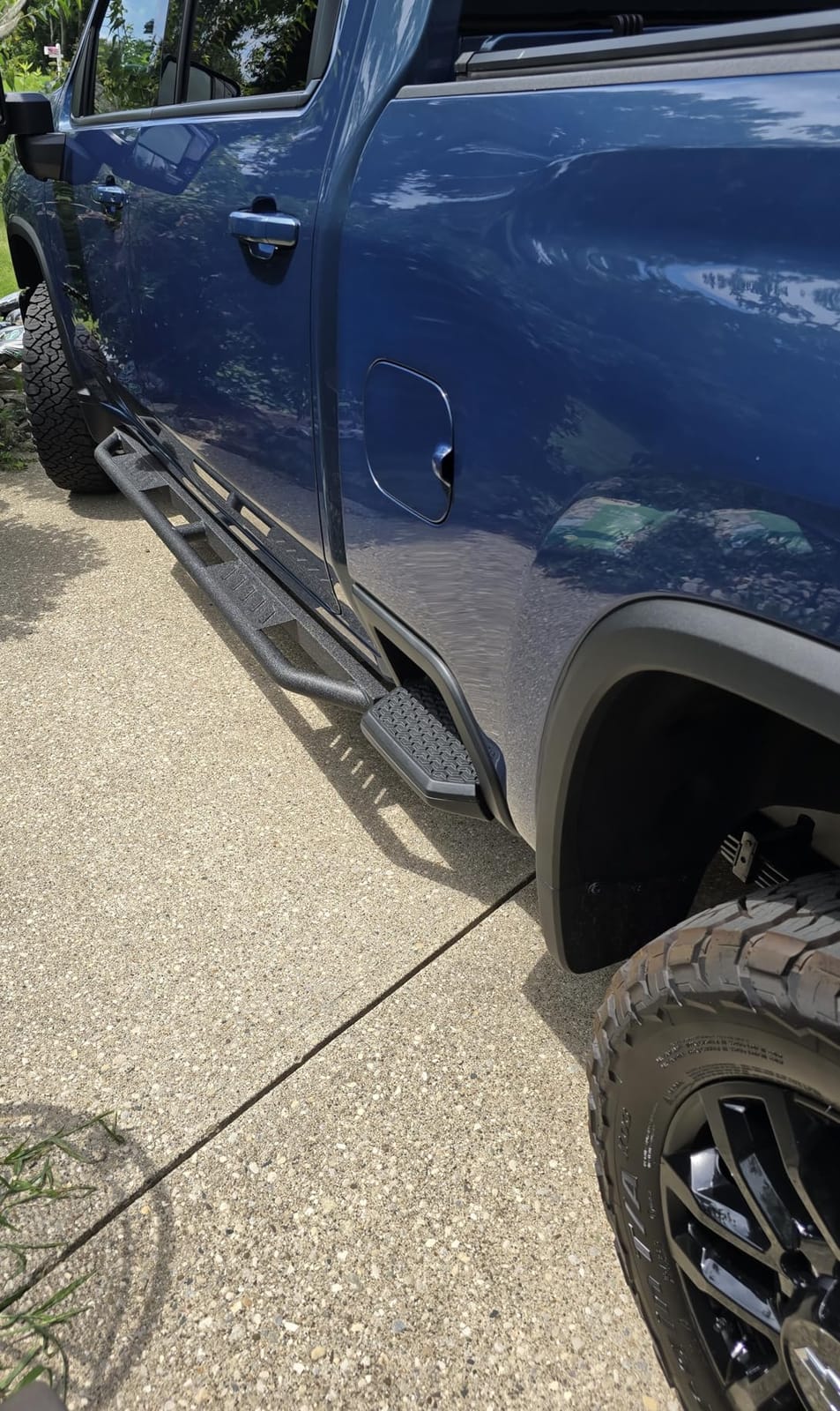 Tyger Auto Trax Side Steps Compatible with 2019-2026 Chevy Silverado GMC Sierra 1500; 2020-2026 2500 3500HD | Crew Cab | TG-TX7C29758 | Textured Black Rail Running Board customer photo 1