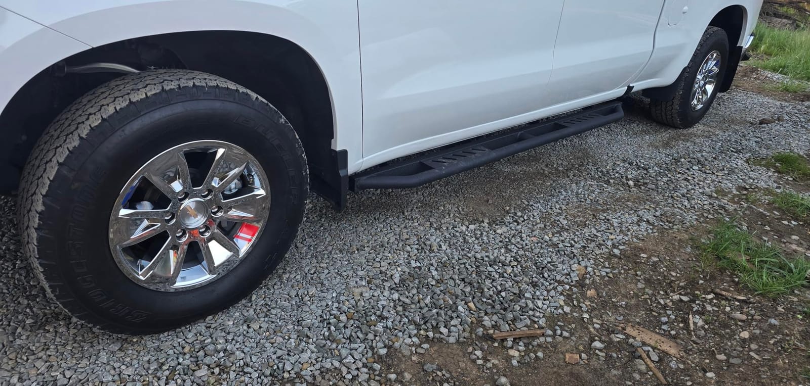 Tyger Auto Trax Side Steps Compatible with 2019-2026 Chevy Silverado GMC Sierra 1500; 2020-2026 2500 3500HD | Crew Cab | TG-TX7C29758 | Textured Black Rail Running Board customer photo 2