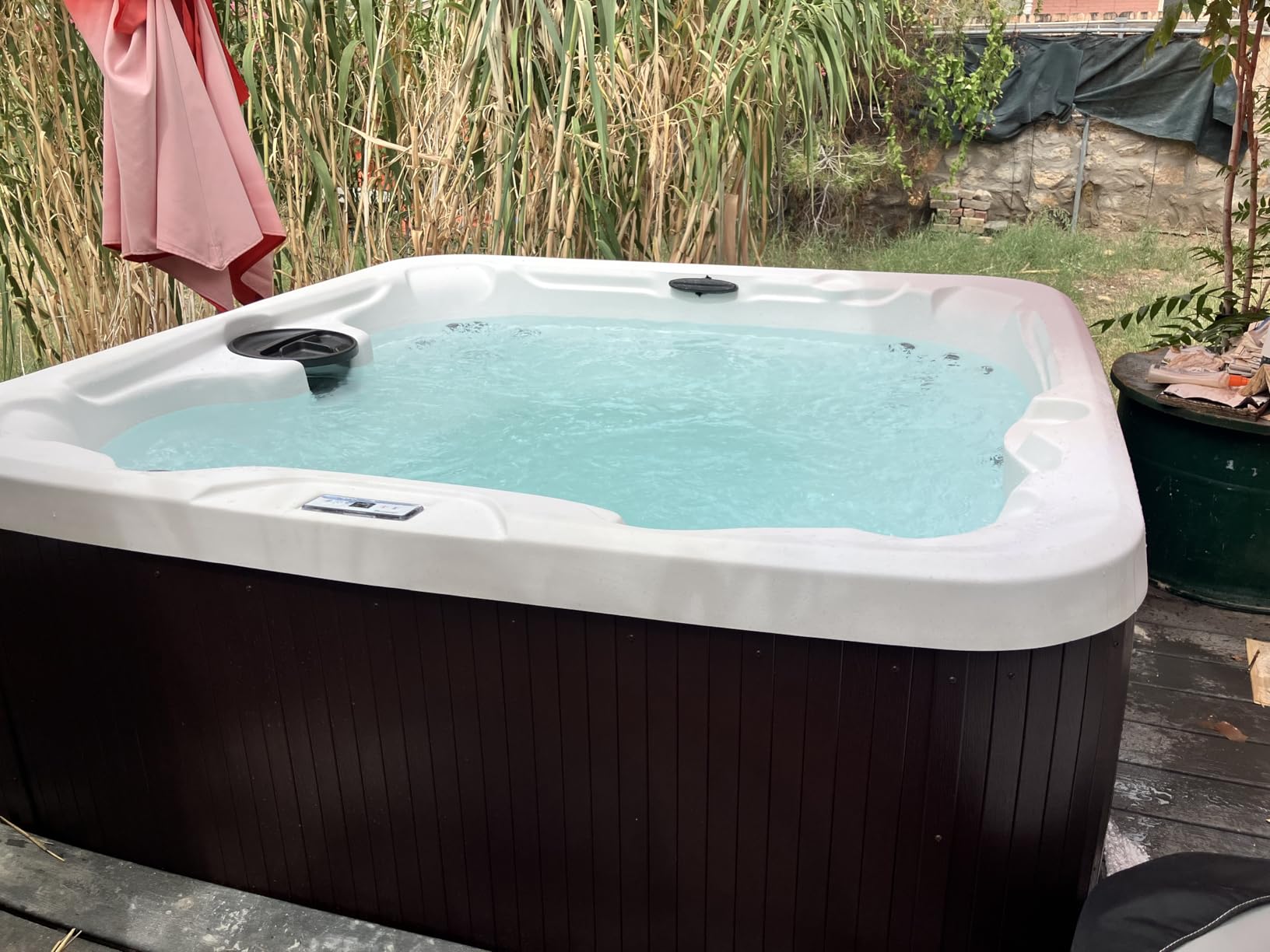 Lifesmart 5-Person Plug & Play 28-Jet Hot Tub Spa and Thermal Cover, Sand customer photo 1