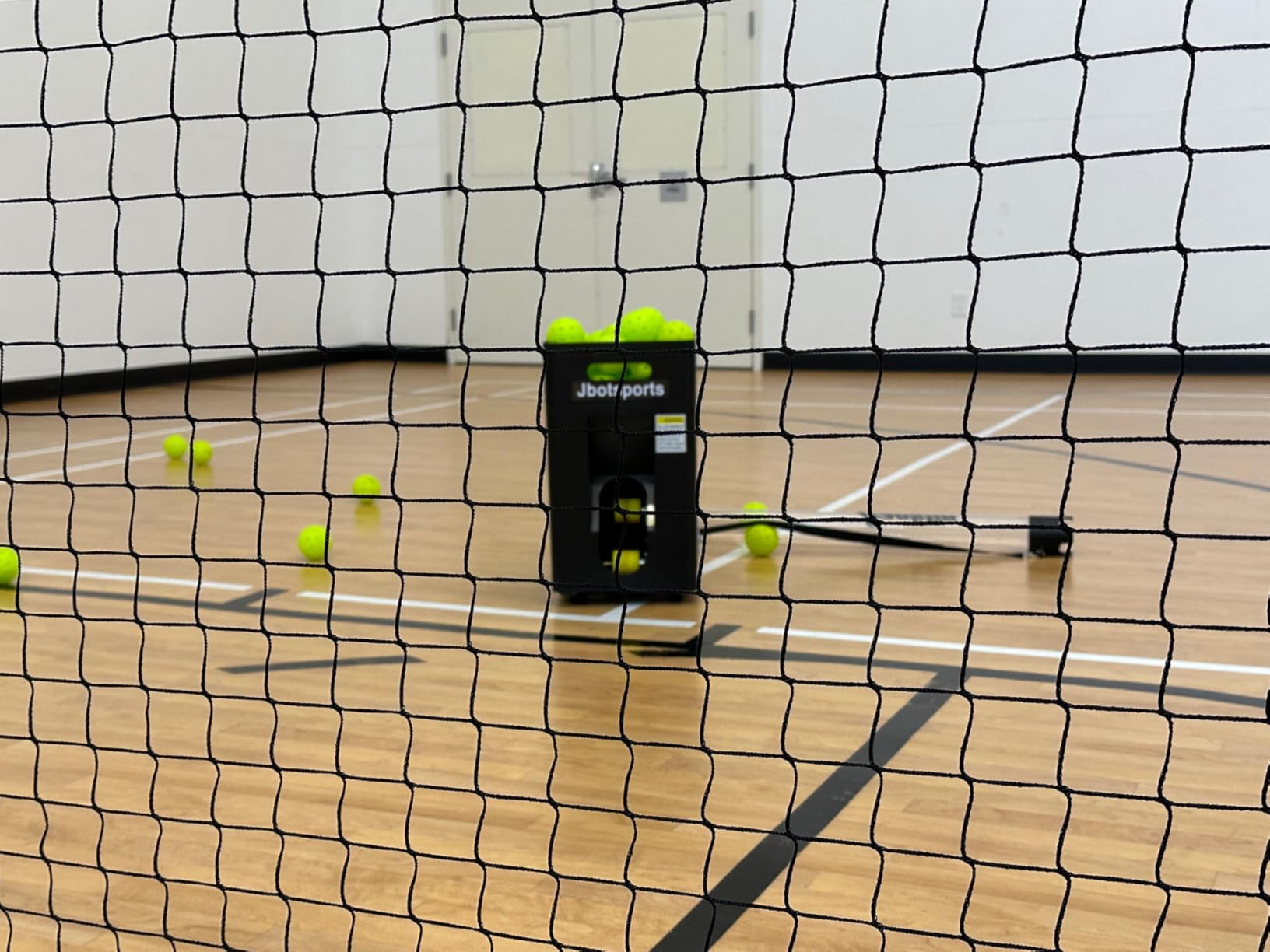 JP02 Portable Pickleball Machine - Swing, Spin Multiple Serve Modes Pickleball Trainer, Ball Thrower for Practice, Adjustable Speed, Elevation, and Frequency Pickleball Launcher customer photo 1