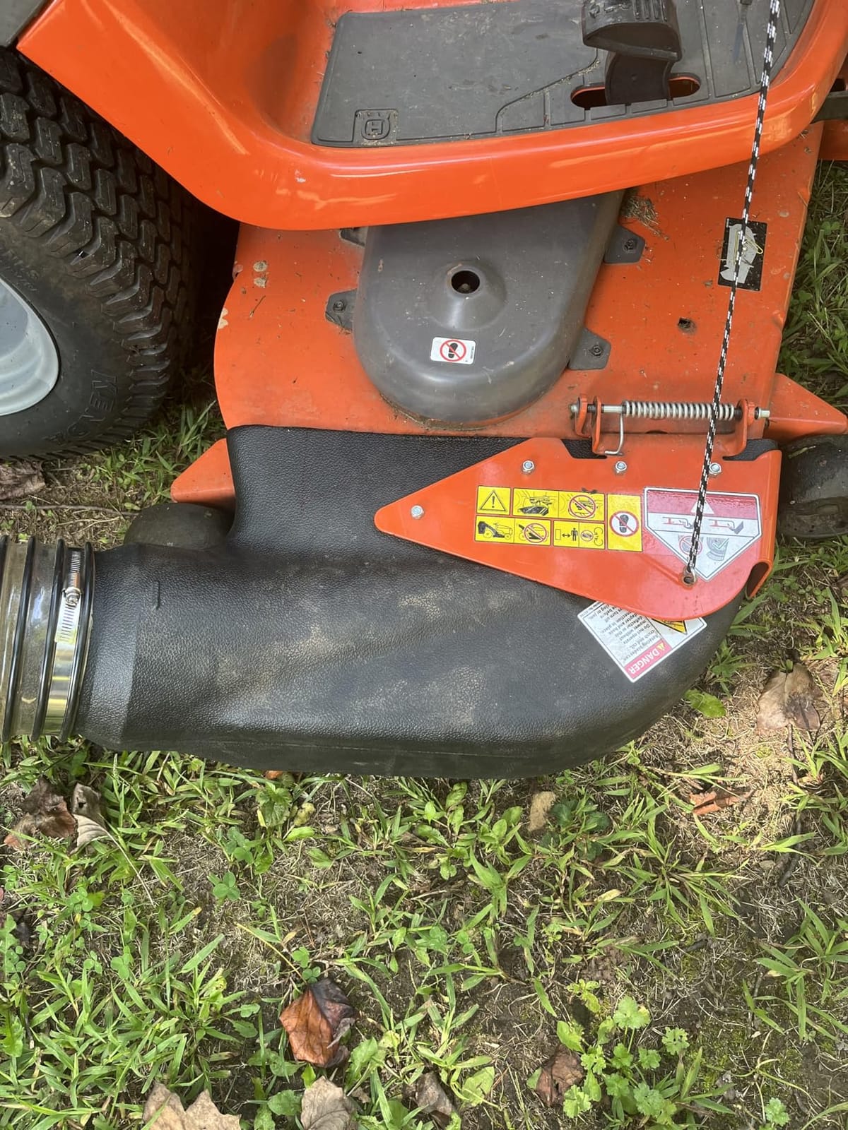 Hard Top Mow-N-Vac Tow Behind Lawn Vacuum, 32 Cu Ft Leaf and Grass Collection System with 208cc Engine customer photo 1