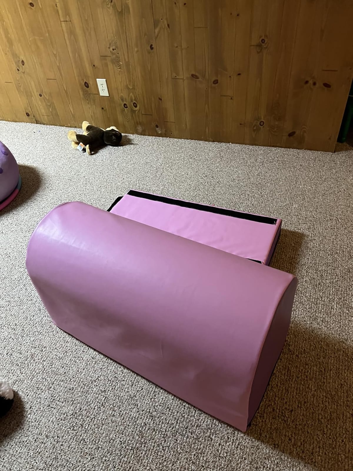 Goplus Mailbox Tumbling Mat, Gymnastics Vaulting Box w/Detachable Mat, Carrying Handle, Premium PU Leather, Portable Jumping Tumbling Aid Trainer for Kids Home Gyms Exercise customer photo 2