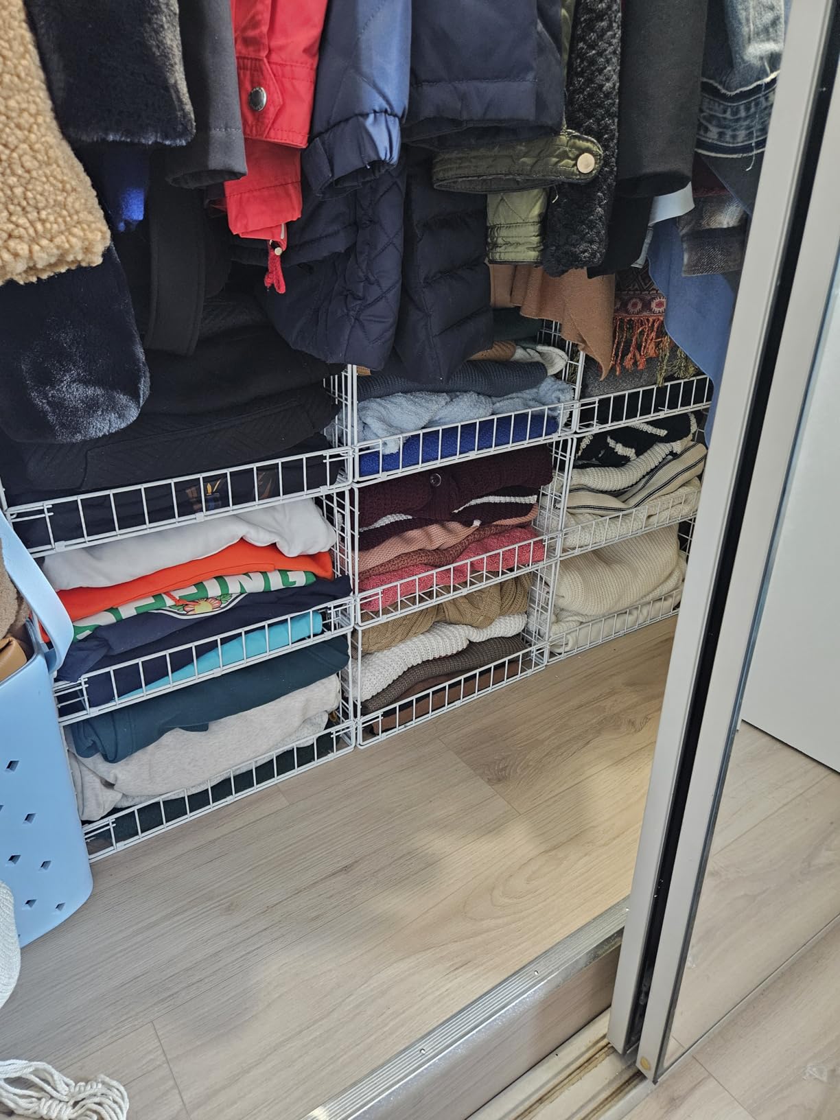 Yociyoga 4-Tier Stackable Closet Organizers and Storage Basket, Foldable Closet Shelf Organizer System, Space-Saving Clothes Storage Drawer Organizer for Wardrobe, White (Patent 30022416) customer photo 2