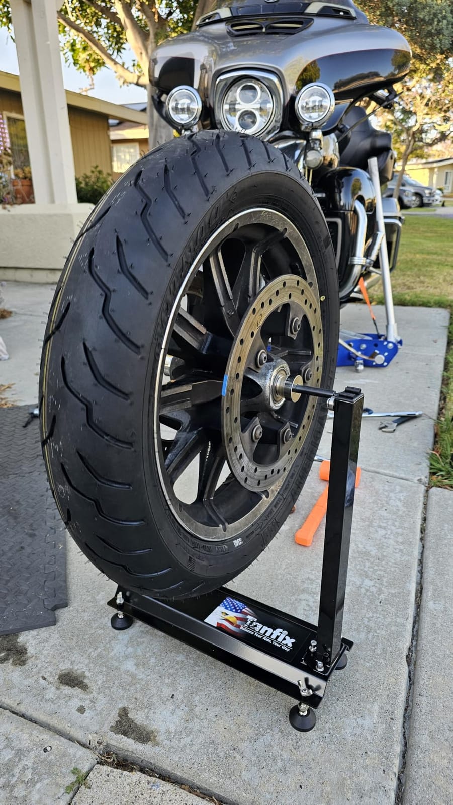 Motorcycle Wheel Balancer for Static and Dynamic Balancing | Tire Balancing Tool with Truing Pointer for Most Motorcycles，Off-Road Bikes and Sport Bikes customer photo 2