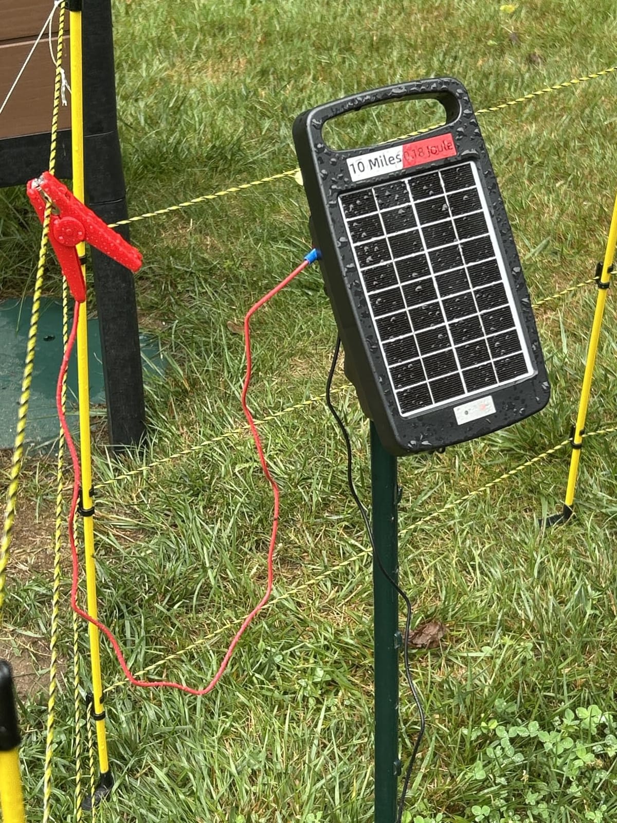 10 Miles Solar Powered Electric Fence Charger, 0.18J Portable for Livestock customer photo 1
