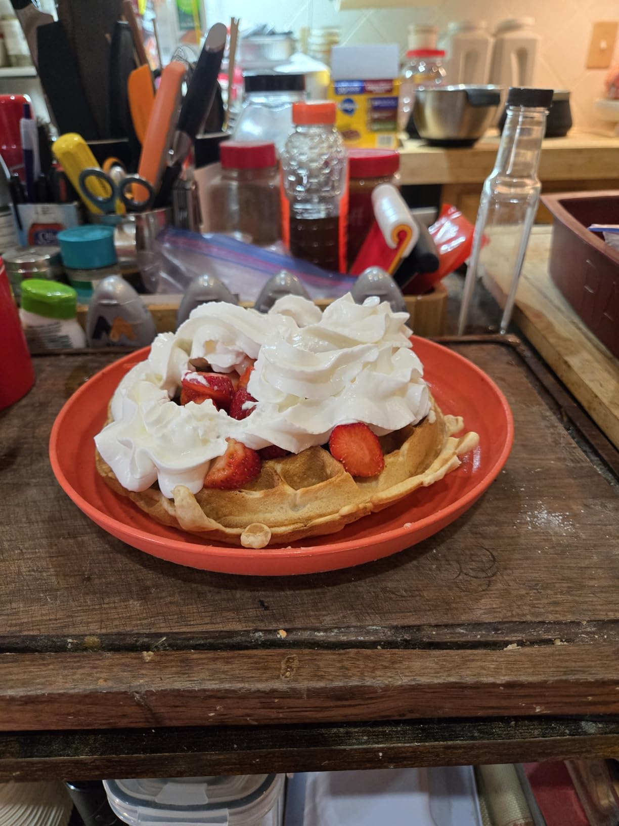 VEVOR Commercial Waffle Maker, Dual-Head Round Waffle Baker Machine, 2460W Non-Stick Stainless Steel Belgian Waffle Iron with Temp and Time Control, Handle, for Restaurant Bakery Snack Bar Family customer photo 2