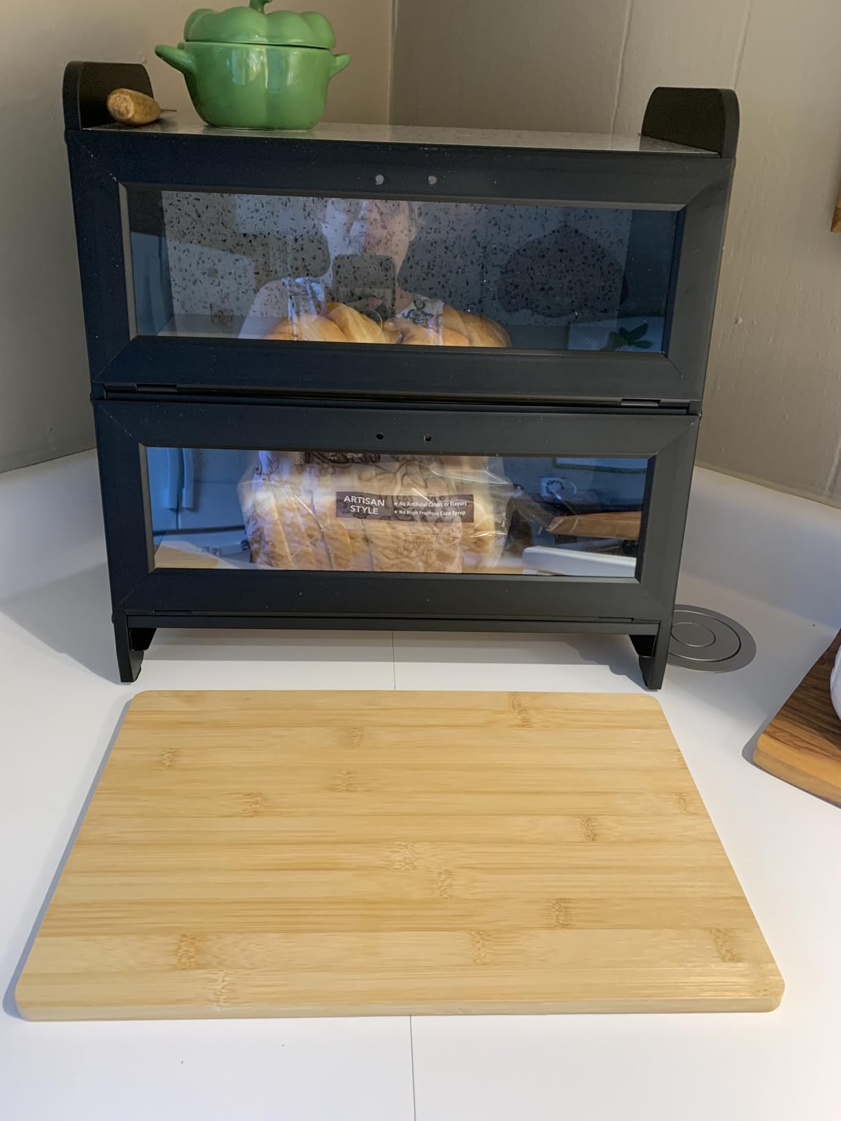 SNTD Bread Box - Kitchen Countertop Bread Storage Container with Bamboo Cutting Board, Adjustable Vent Hole Dials (Black) customer photo 1