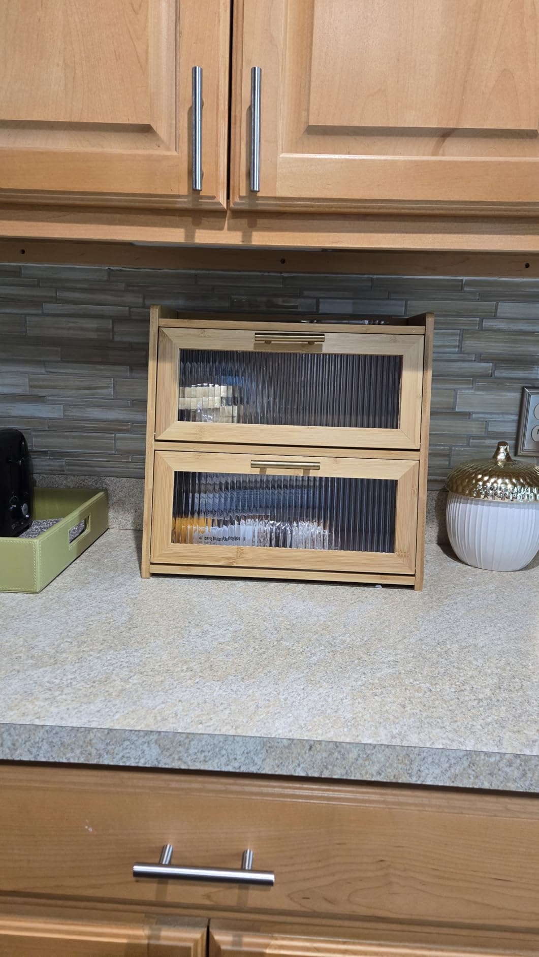 Gennua Kitchen Extra Large Bamboo Bread Box for Kitchen Countertop, Double Layer Wooden Breadbox Holds Multiple Loaves of Homemade Bread, 16.5 Inch Storage Container with Frosted Acrylic Windows customer photo 2