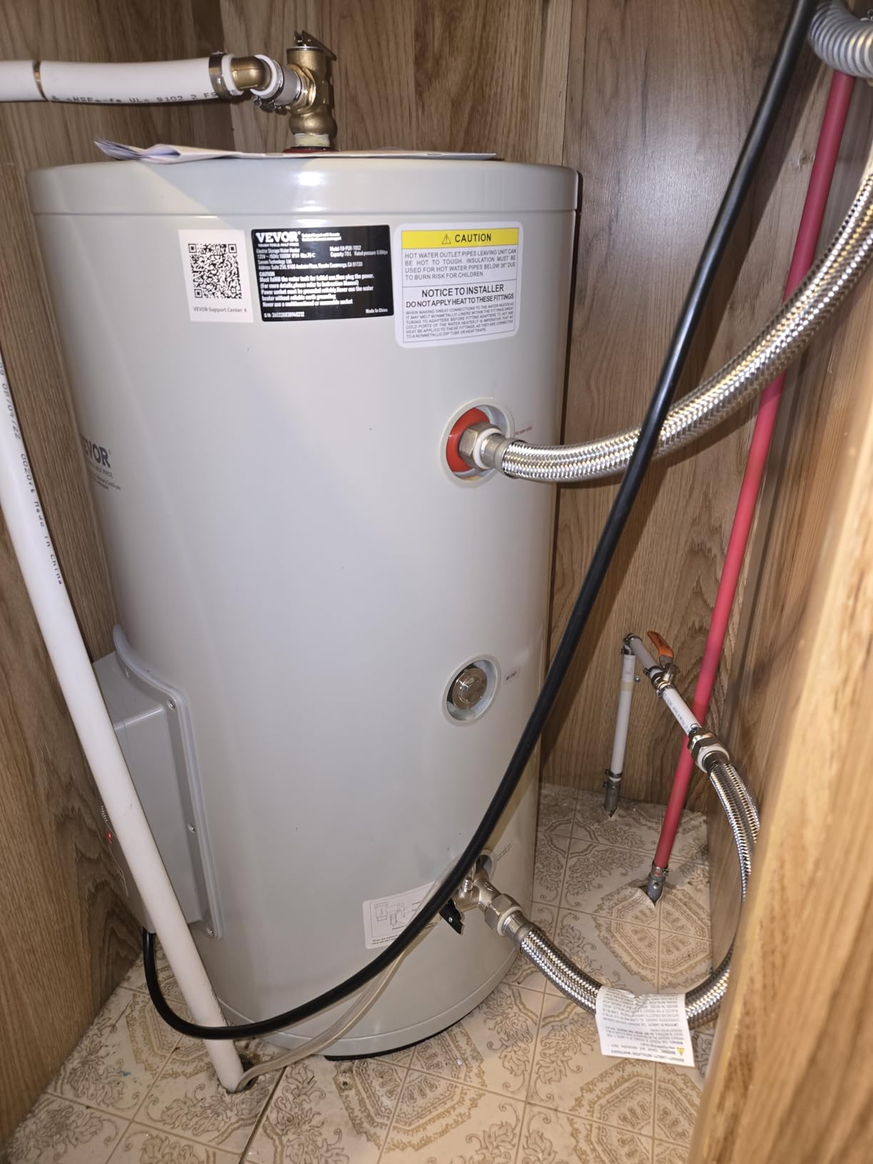 VEVOR Electric Water Heater, 18 Gallon Tank Instant Hot Water Heater, 1.6KW Tankless Water Heater with Knob Control, IPX4 Waterproof Side Connection On Demand Heaters for Shower, Bath customer photo 1