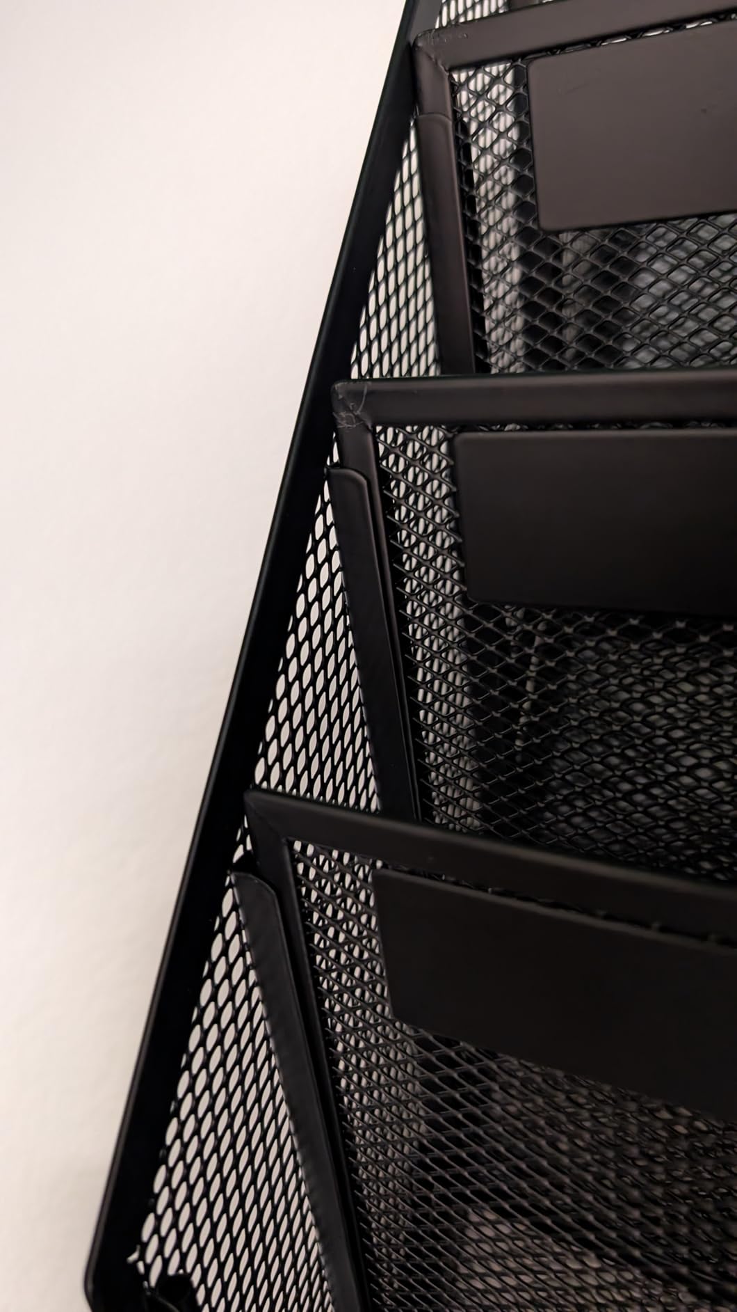 SUPEASY 5 Tier Wall File Organizer, Hanging Wall Mounted Mail Organizer with Label Slots, Metal Mesh File Holder Magazine Rack for Office, Home, School or Classroom, Black customer photo 2
