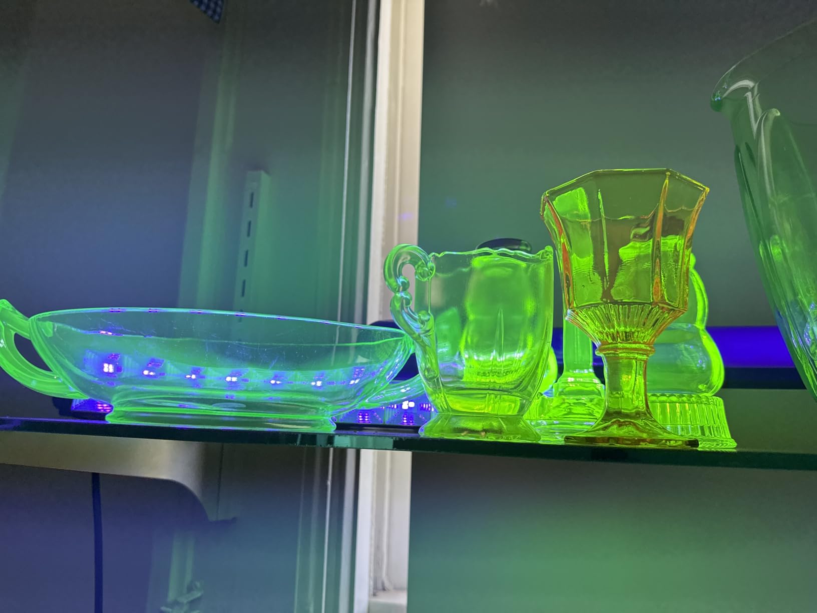 2 Pack 42W LED Black Light Bar, Glow Party Supplies, Halloween Blacklight with 6FT Cord+Switch+Plug customer photo 1