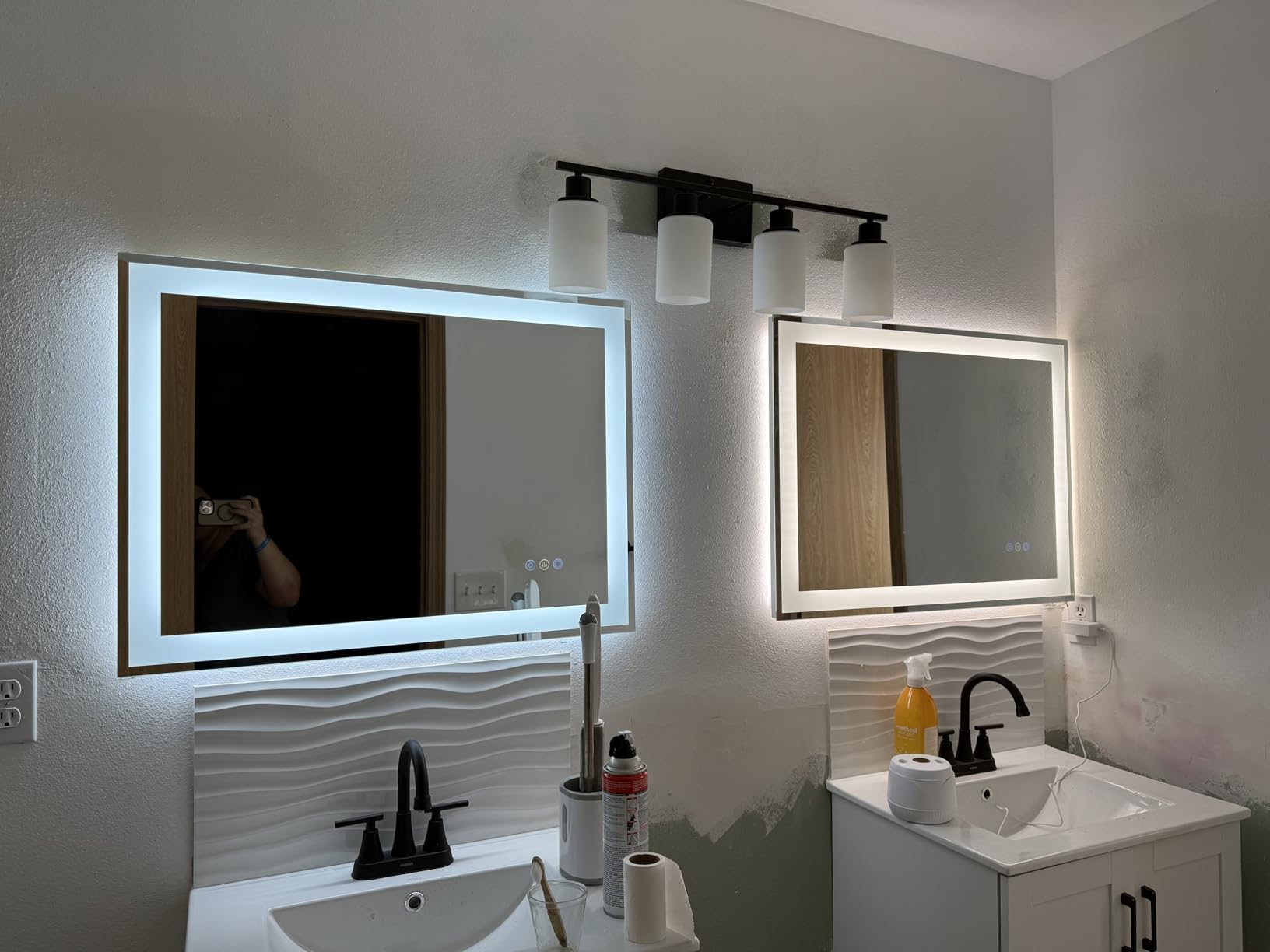24x32 LED Bathroom Mirror, 6000LM, Separate Front and Back Lights | Shatter-Resistant Tempered Glass, Auto-Off Defogger, 3 Color Modes, Smooth Dimming, Smart Memory Setting customer photo 1