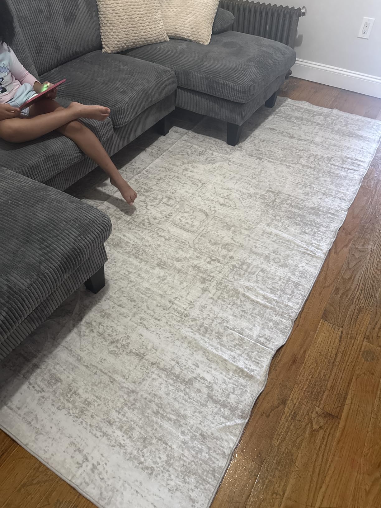 Washable Rugs 8x10 Area Rugs for Living Room,Bedroom,Dining Room Carpet | Ultra Soft Faux Wool,Kids & Pet Friendly,Machine Washable,Non-Slip & Non-Shedding,Large Vintage Low Pile Rug for Home Office customer photo 2