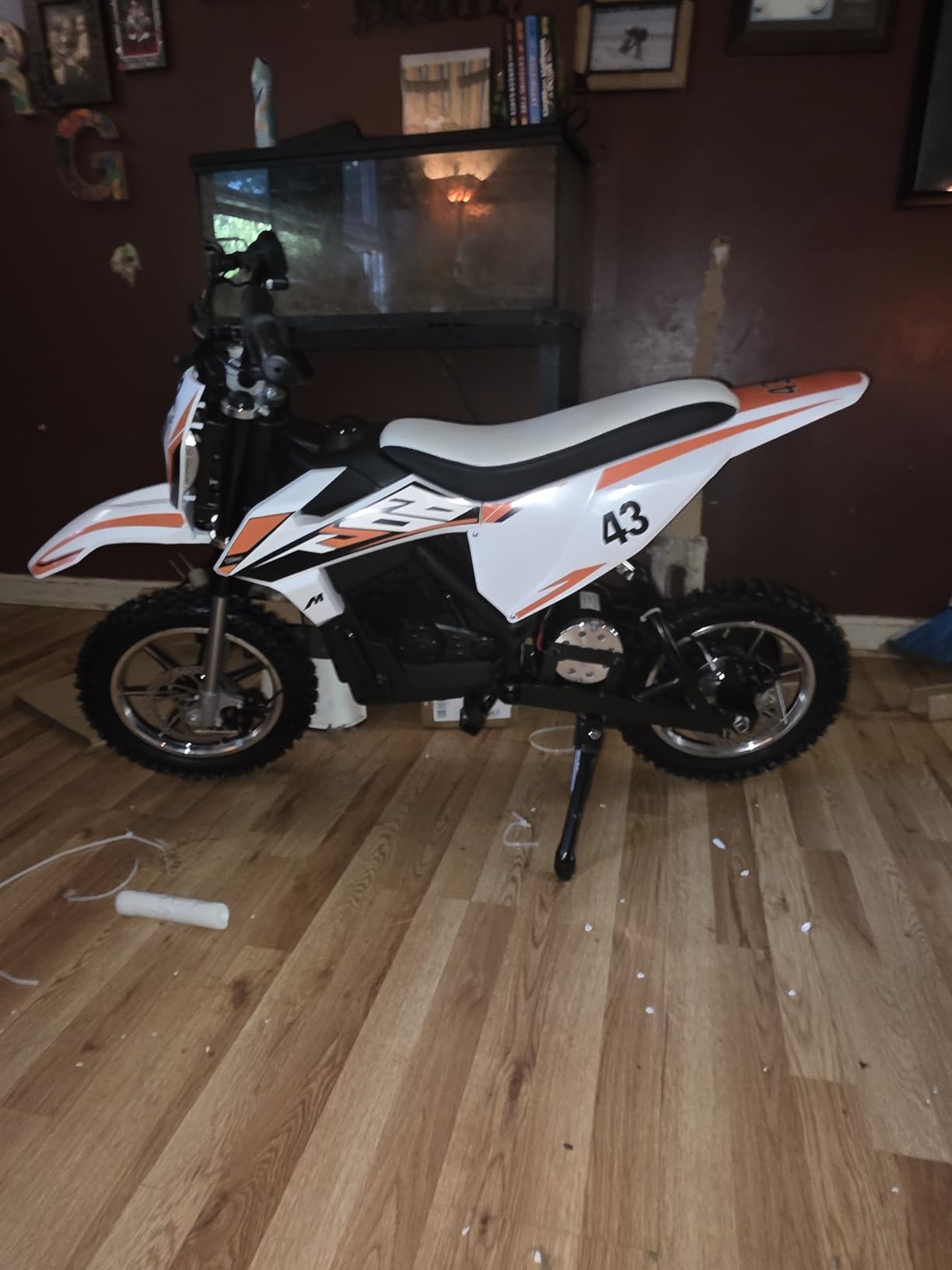 Blitzshark 36V 650W Kids Electric Dirt Bike, Off-Road Motocross Motorcycle with 17 MPH Max Speed, Dual Disc Brakes, Aluminum Wheels, Dual Suspension, Twist Grip Throttle, Rubber Tires, Leather Seat customer photo 2