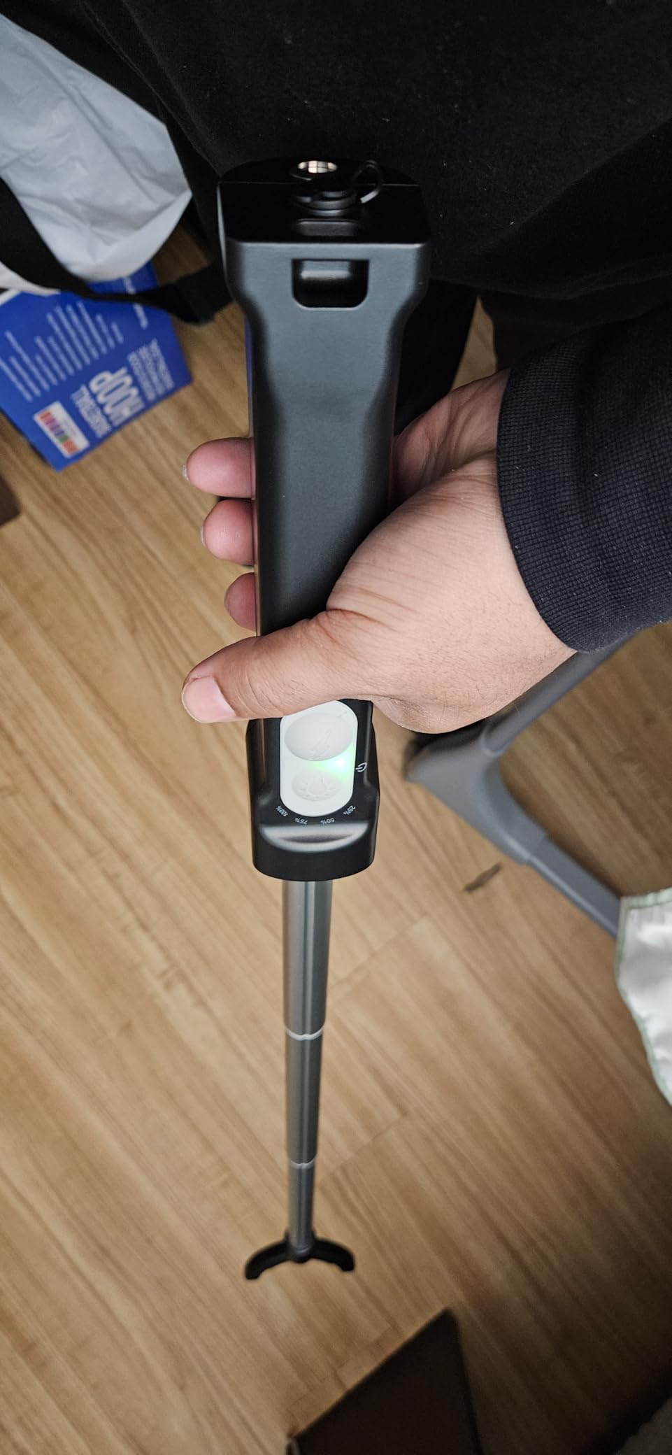 Cattle Prod Rechargeable with Led Light, Waterproof Cattle Prod Stick, Retractable Cattle Prod, Lightweight Pig Cattle Prod Livestock, Cow Prod, Electric Cattle Prod, 37 Inch, Black customer photo 2