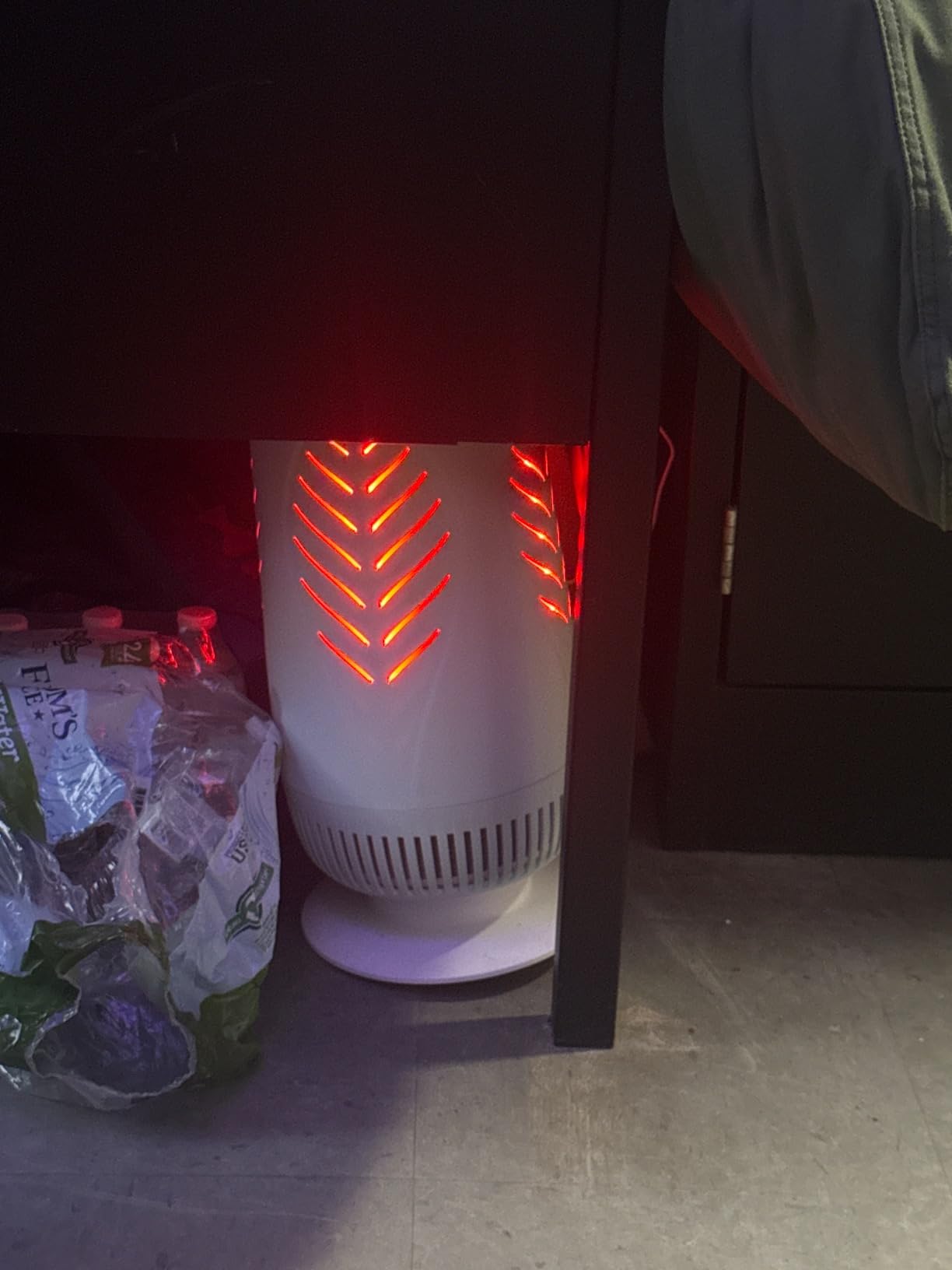 Resiners AirPure Air Purifier with H13 True HEPA Filter for Epoxy Resin | Real-Time TVOC Display, Auto Mode, Real-Time Temp & Humidity Display, Applicable space 151-344 ft²/14-32 m² customer photo 1
