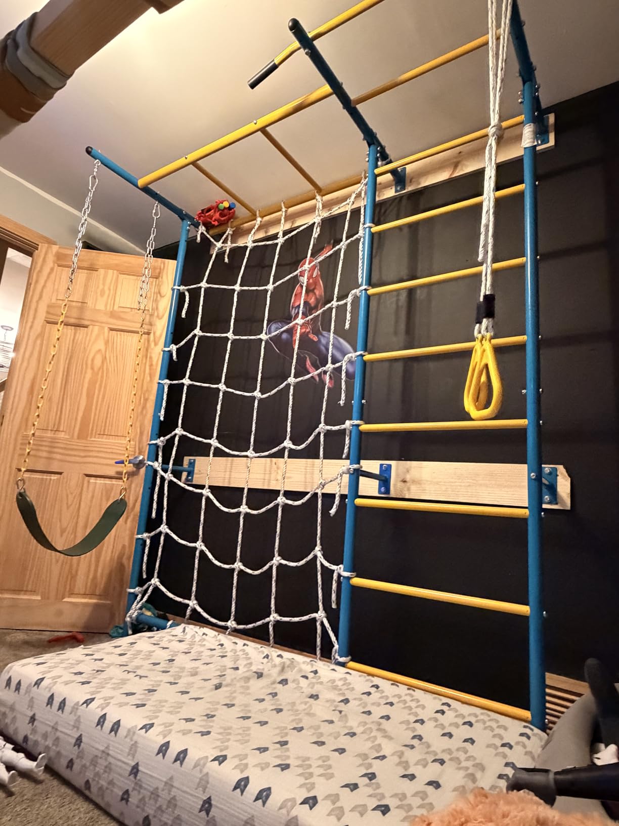 VEVOR Indoor Jungle Gym for Toddlers, 7-in-1 Climbing Playset with Carbon Steel Swedish Ladder, Wall Ladder, Pull-Up Bar, Rope Ladder, and Gymnastic Rings, Supports 220 lbs, Multicolor customer photo 1
