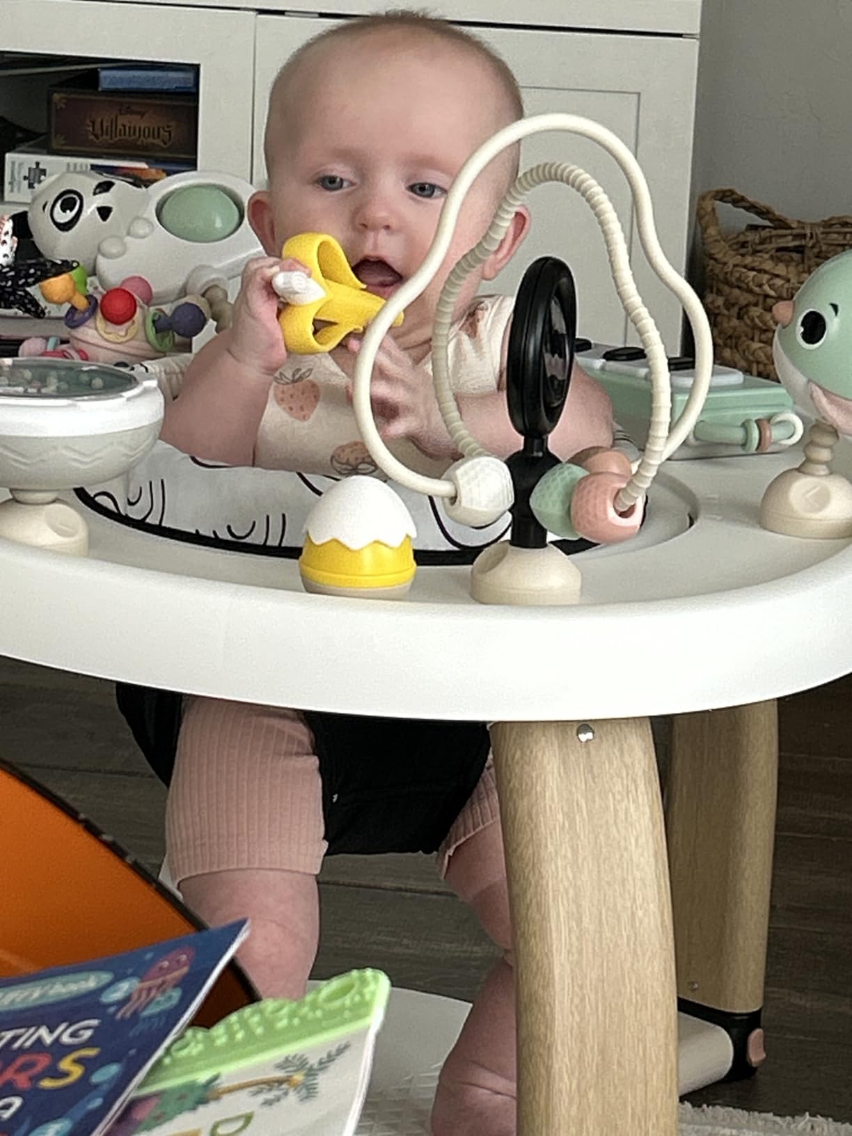 Tiny Love 5-in-1 Here I Grow Stationary Activity Center - Black & White Décor Collection, Black & White customer photo 1
