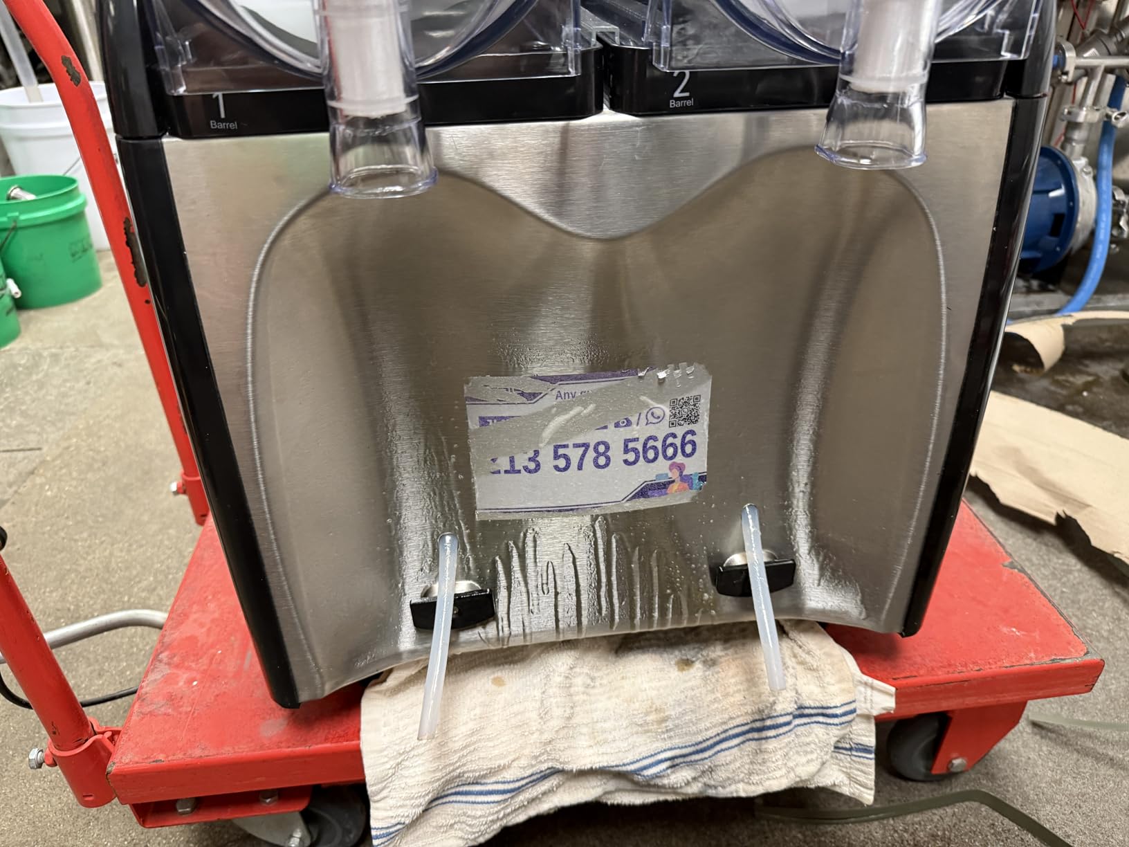 45L Commercial Slushie Machine, 3 Tank Margarita Machine 120 Grande Cups customer photo 1