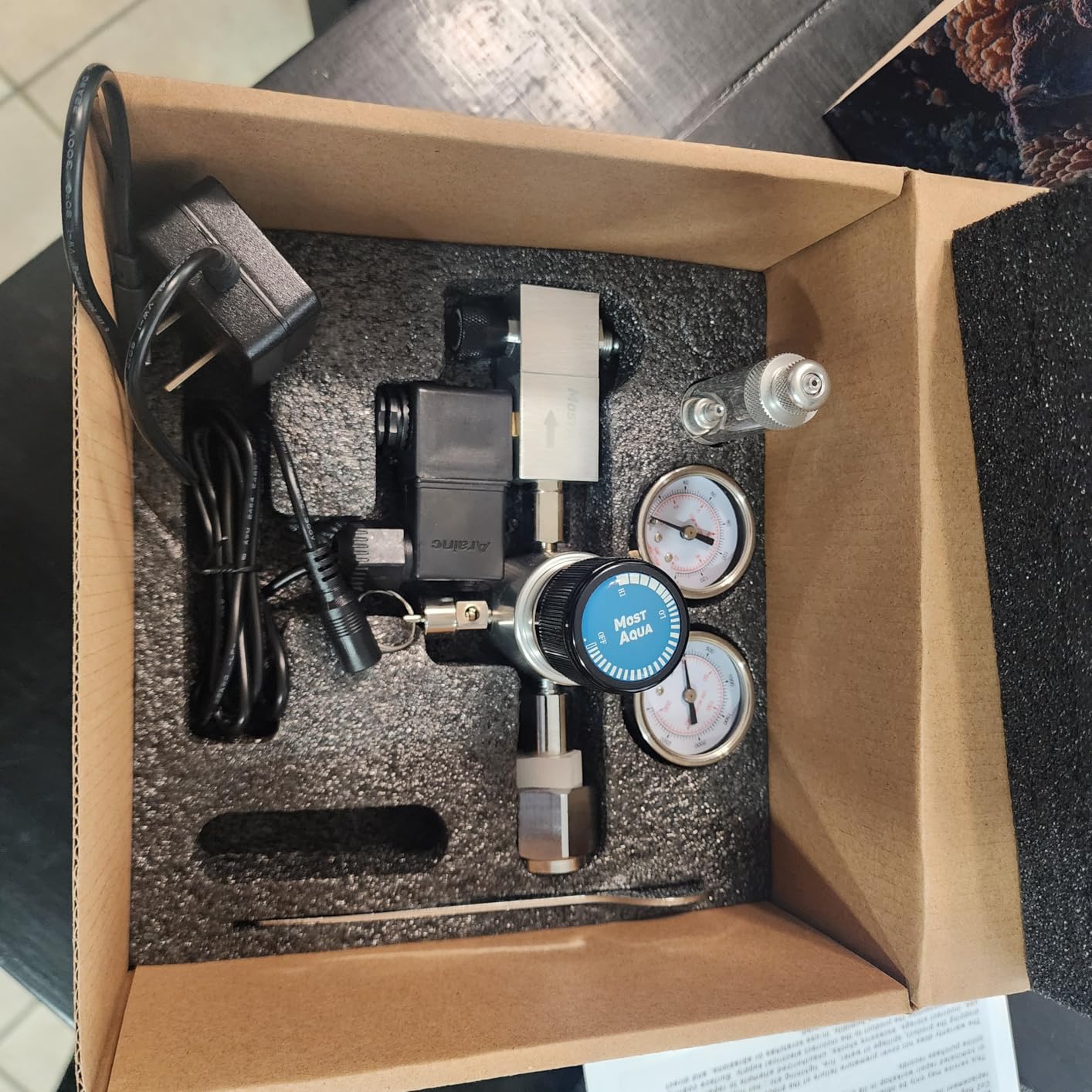 Dual Stage Co2 Regulator for Aquarium, Pro-Master Series, Co2 System Kit for Aquarium Plants, Integrated Bubble Counter and Adjustable Output Pressure customer photo 2