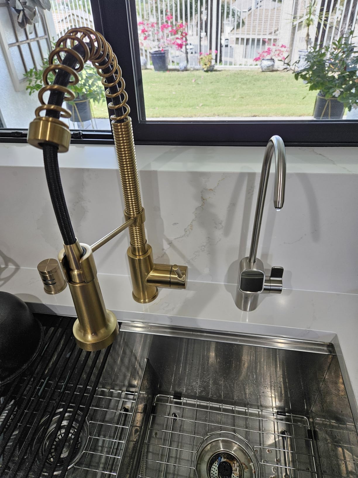 Waterdrop G5P500A Reverse Osmosis System, 8-Stage RO Filtration, Alkaline, NSF/ANSI 58 & 372 Certified, Alkaline Mineral pH+, Tankless RO Water Filter, 500 GPD, 2:1 Pure to Drain, Reduce TDS customer photo 2