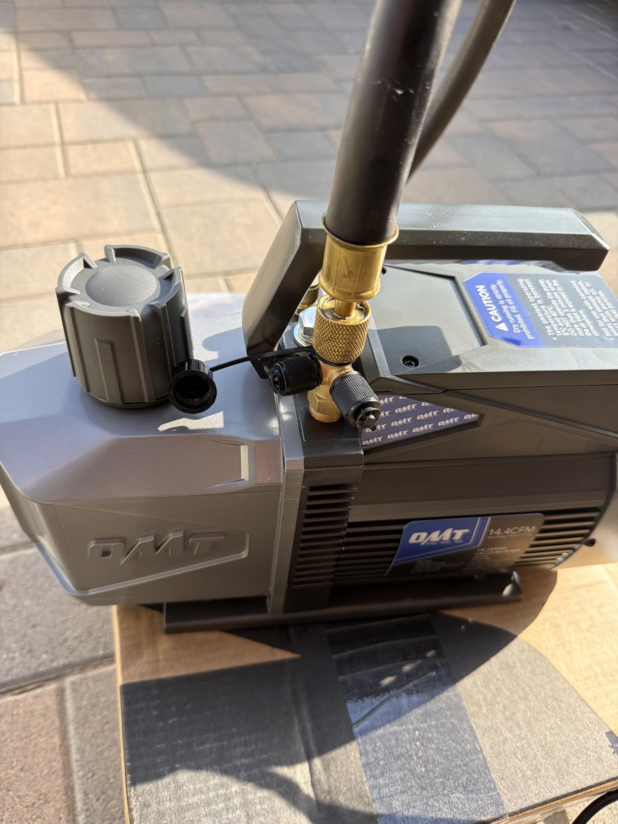 OMT 14.4 CFM 2 Stage Vacuum Pump for R134a R410A R22 HVAC Kit, Gray | 1.5 HP Motor, Deep 1.5 Microns Vacuum, Gas Ballast Valve, Oil Mist-Free Cap, 70 dB Quiet, Multi-Port Fittings customer photo 2