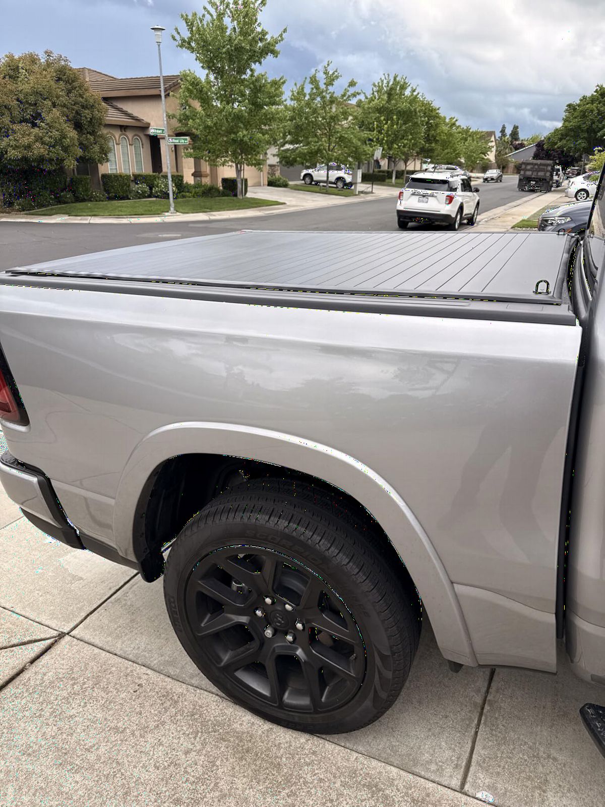 Rough Country Hard Roll-Up Tonneau Cover for Ram 1500 (2019-2026) & TRX (2021-2024) - Aluminum Truck Bed Cover, Fits 5'7 Bed customer photo 2