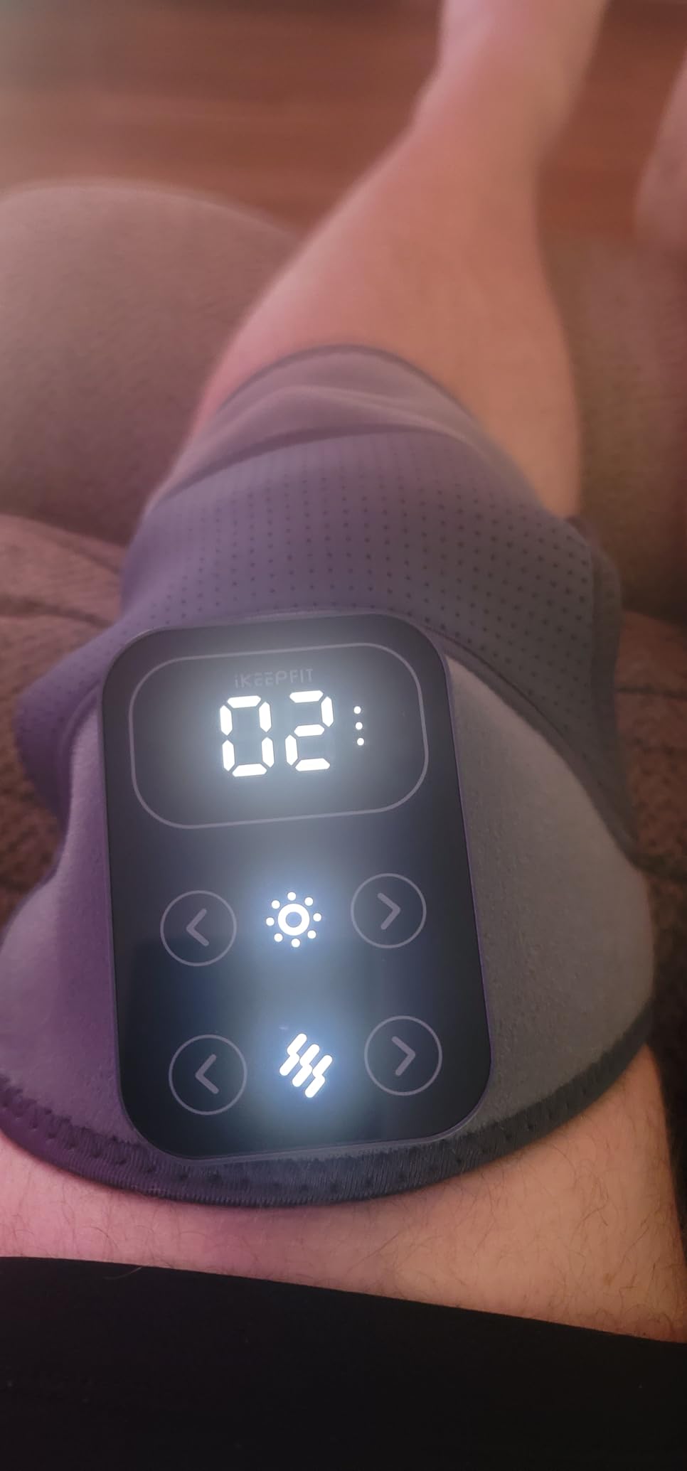 IKEEPFIT Cordless Knee Massager with Heat Vibration for Pain Relief, MAXwarm 4.0[2026 Upgraded] - Electric Heated Knee Brace with 5 Heat Levels and 3 Massage Mode, Gifts for Men Women (Grey, Pair) customer photo 2