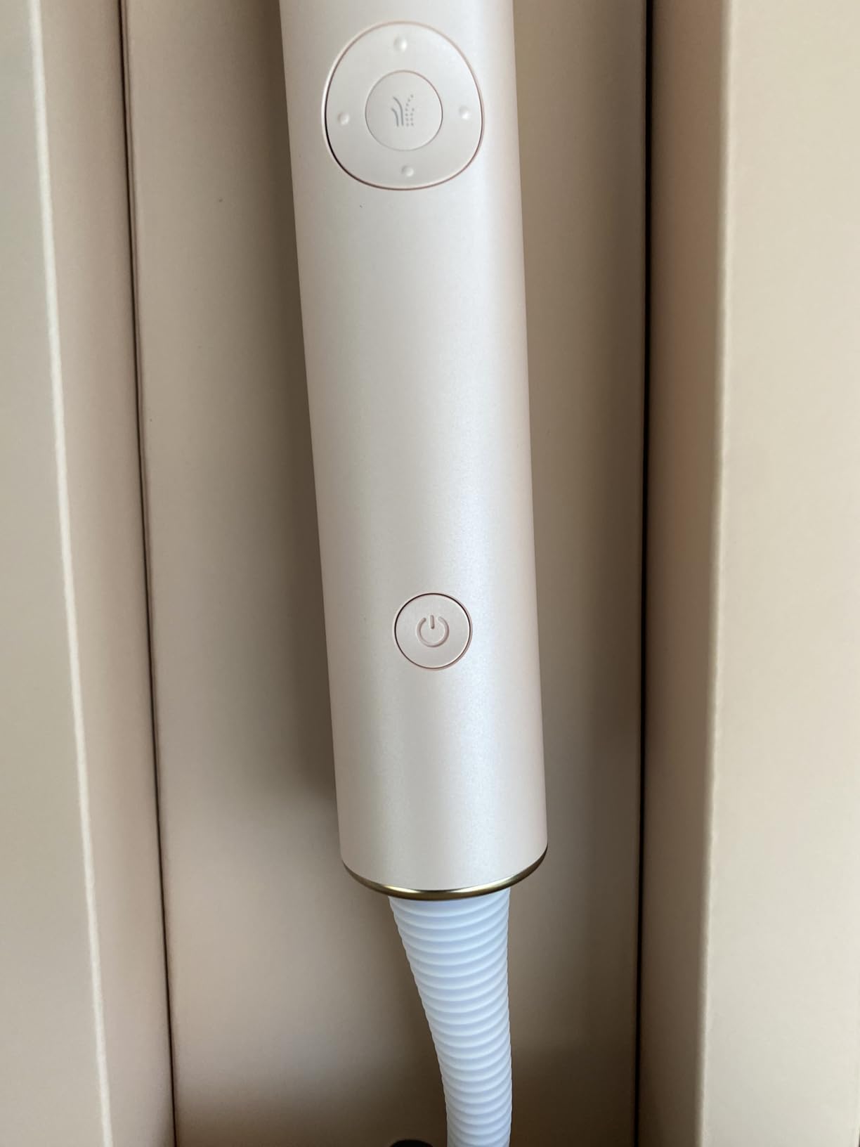 T3 Women's T3 Aire IQ Intelligent Hair Dryer customer photo 2