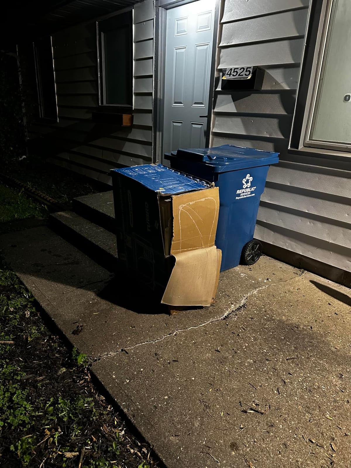 TURBRO 12,000 BTU Ductless Mini Split Inverter AC with Heat Pump 23 SEER2 | R454B 115V 1 Ton Inverter AC System, Energy Star, WiFi Control, Up to 750 Sq Ft, With Installation Kit, Greenland customer photo 2