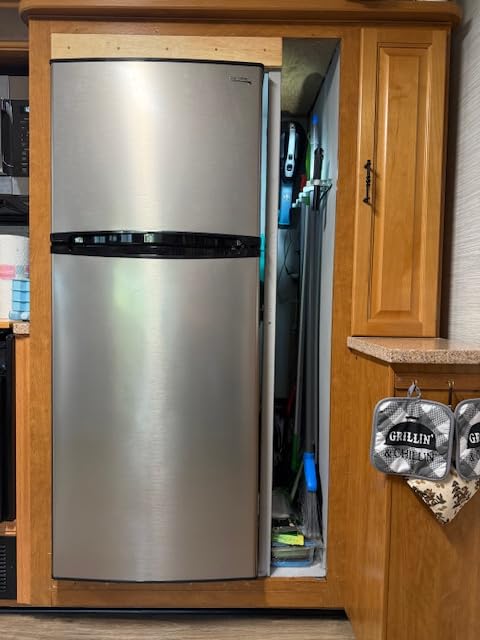 RecPro 10 Cu Ft 12V RV Refrigerator | Black | Frost-Free | Double Door | Temperature Controls, Adjustable Glass, Reversible Door, Adjustable Front Legs customer photo 2