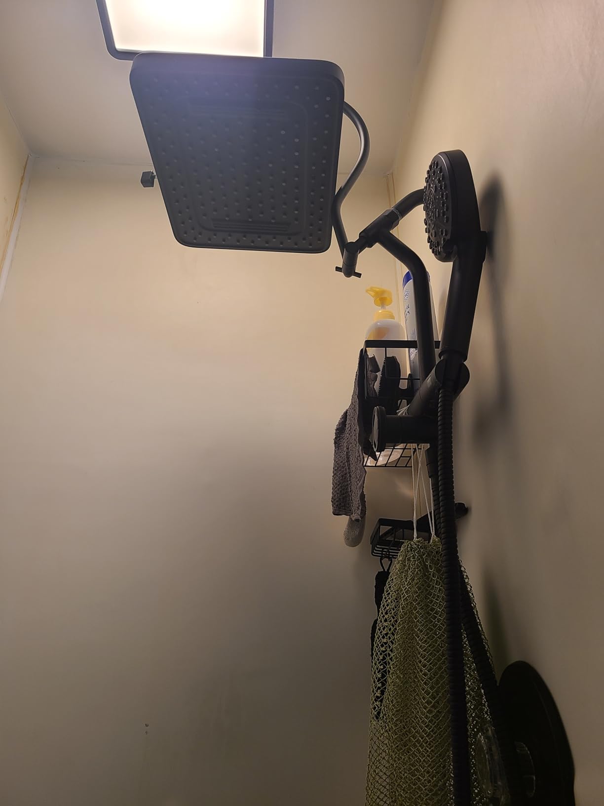 Hibbent 5-spray Dual Filtered Rainfall Shower Head with 10 Spray Handheld | High Pressure 13'' Showerhead Combo, Easy Reach 4-way Diverter Arm with Pause Mode, 71'' Hose & Holder, Matte Black customer photo 2