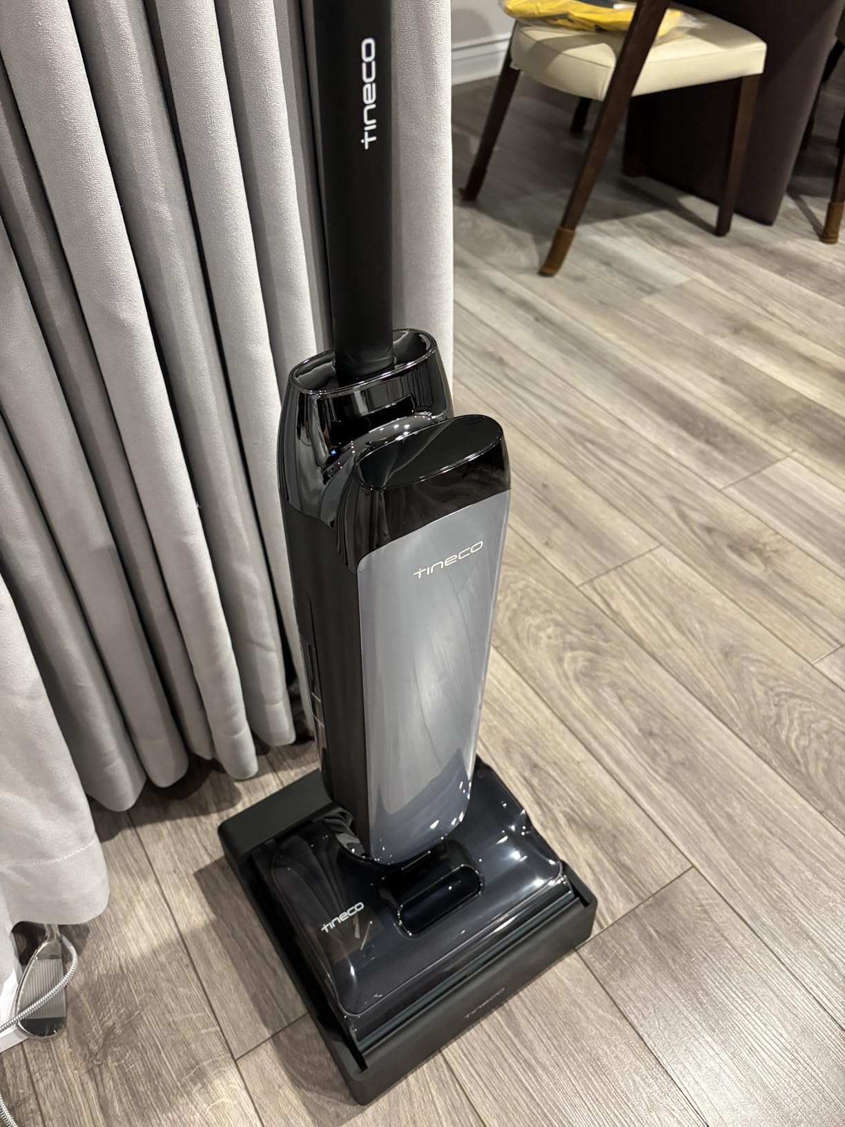 Tineco Floor One S9 Artist Pro Wet Dry Vacuum Cleaner, 22kPa Suction, 360° SmoothDrive, Anti-Tangle Design, 185°F FlashDry, 75 Min Runtime, Dual-Edge Cleaning, 180° Lay-Flat customer photo 1