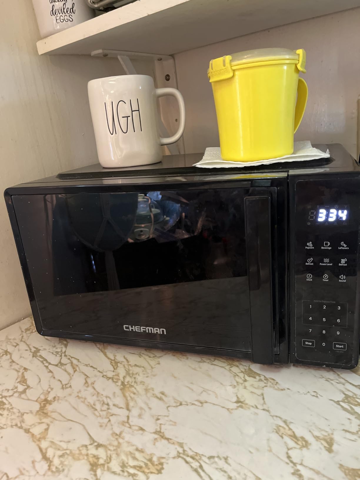 Chefman Countertop Microwave Oven 0.7 Cu. Ft., 700 Watts with 10 Power Levels, 6 Cooking Presets with One-Touch Express Cook, Eco Mode, Child Safety Lock, & Mute Button - Black customer photo 1