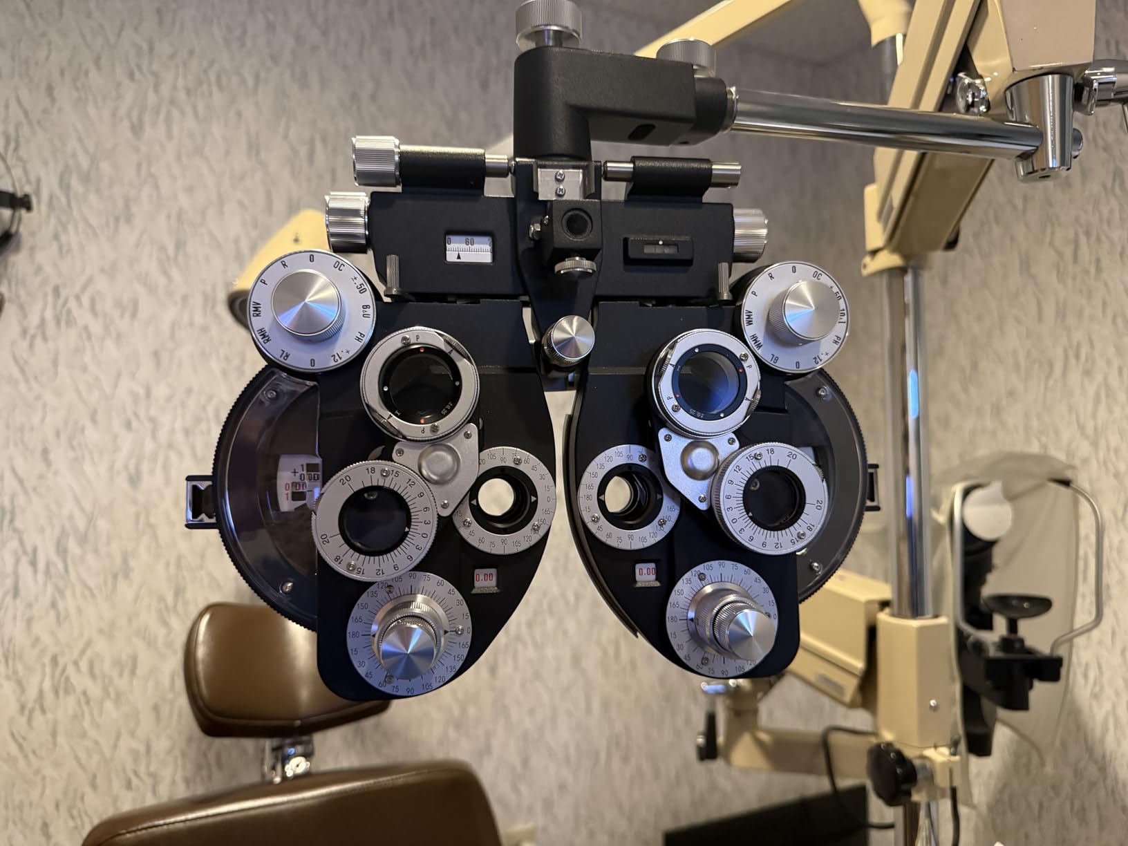 Phoropter Refractor Vision Tester, Professional Eye Testing Equipment customer photo 2