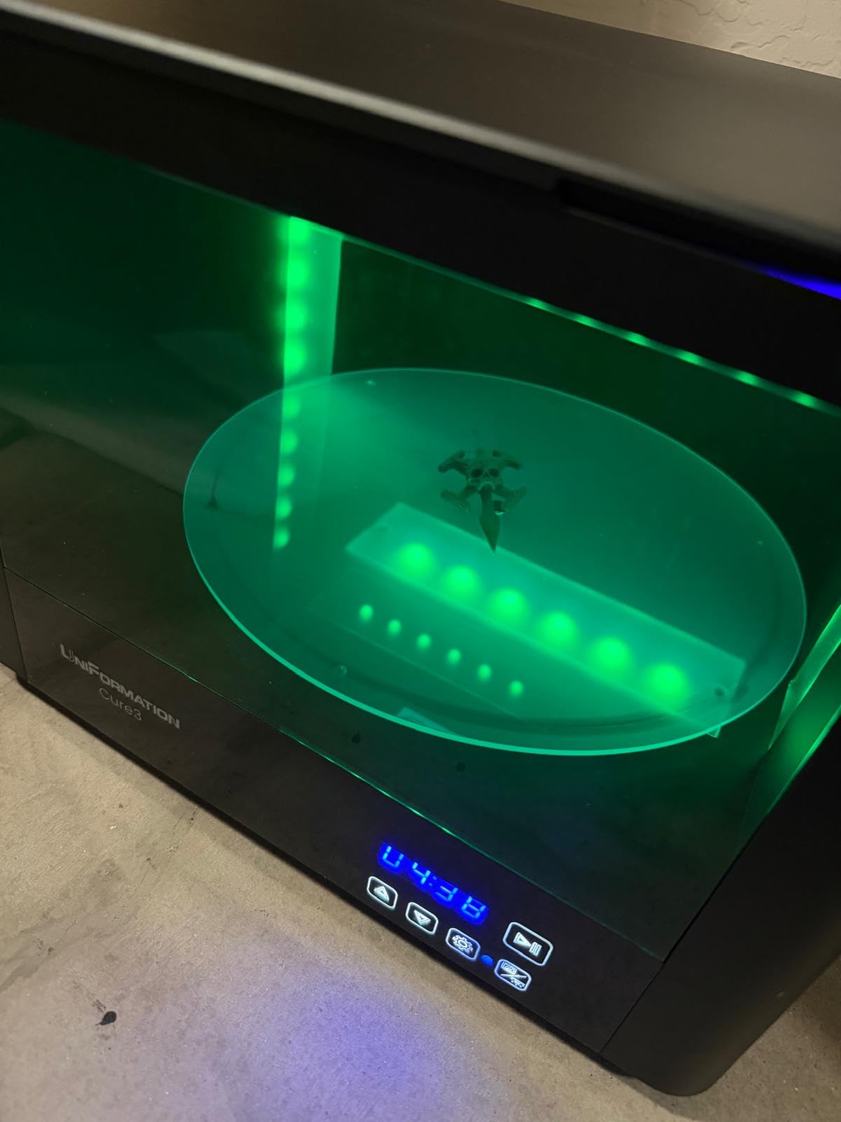 UniFormation Cure3 10.3-inch Resin Curing Machine with UV Curing Station | 10.3-inch curing box with 360 turntable, D282 x H162 mm size and 405nm UV light for resin 3D printed models. customer photo 1